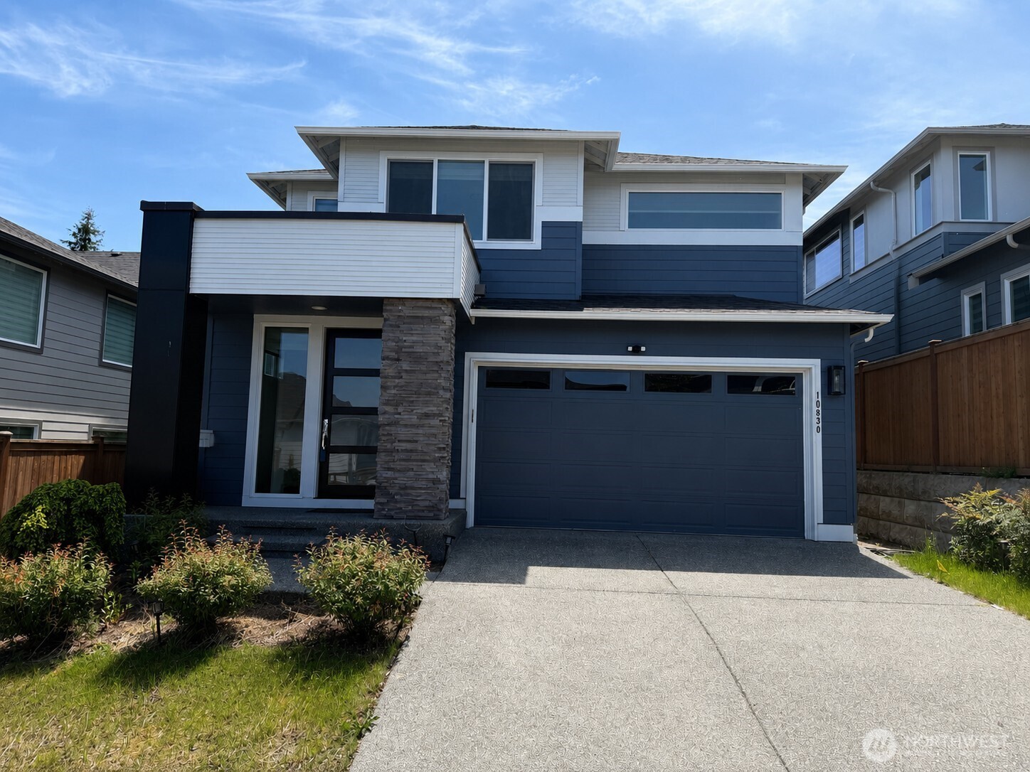 10830 17th Place Se Property Photo 1