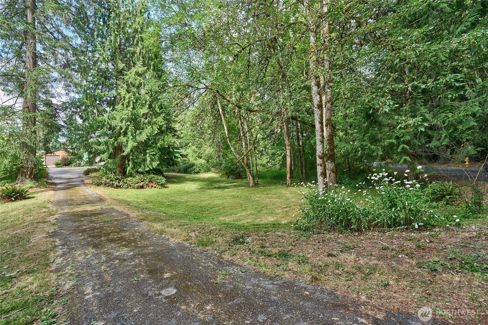 8209 144th Place Property Photo 10