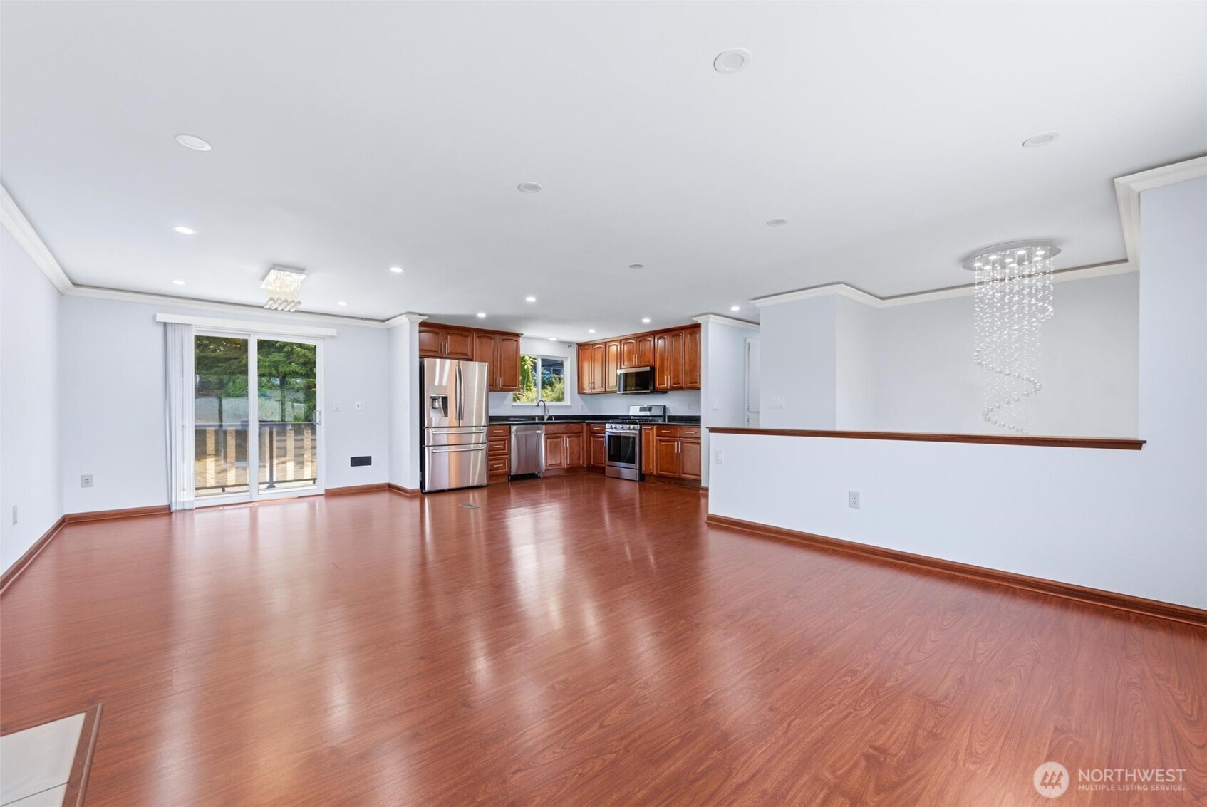 512 Veralene Way Property Photo 4