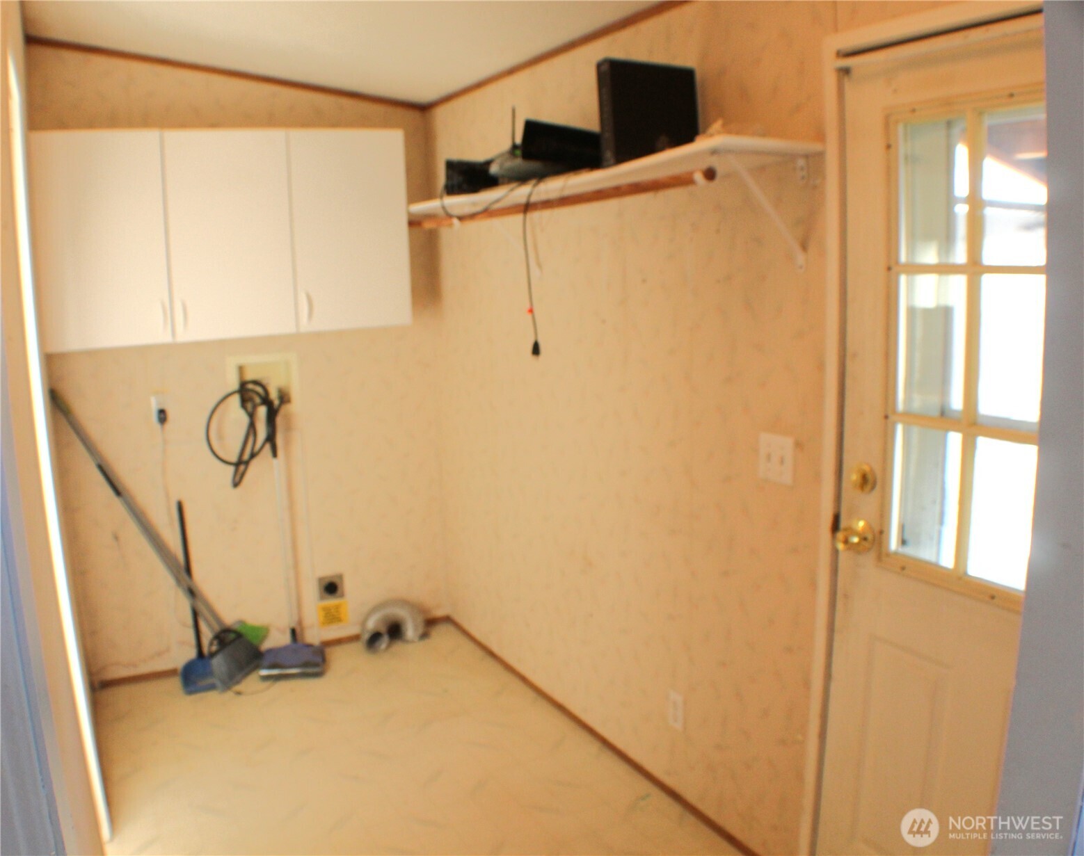 1529 Bishop Rd. D Property Photo 11