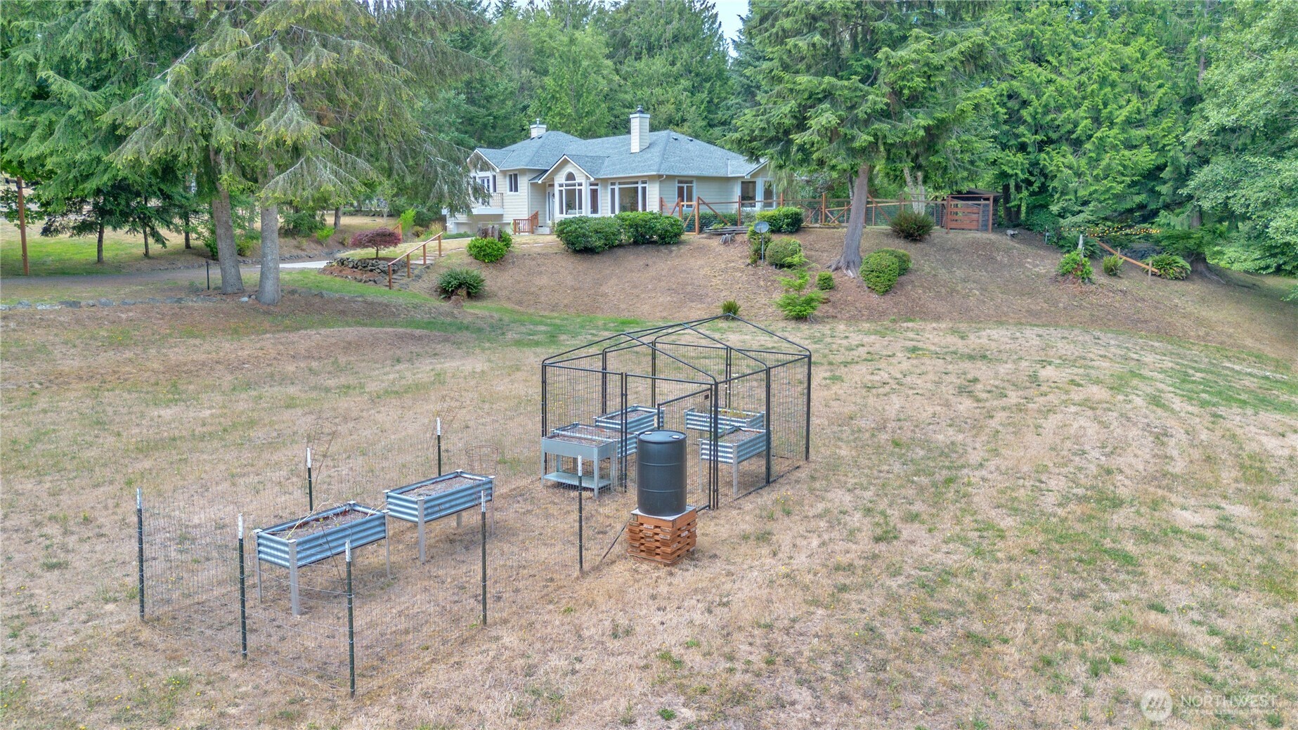 143 Fern Gully Property Photo 37