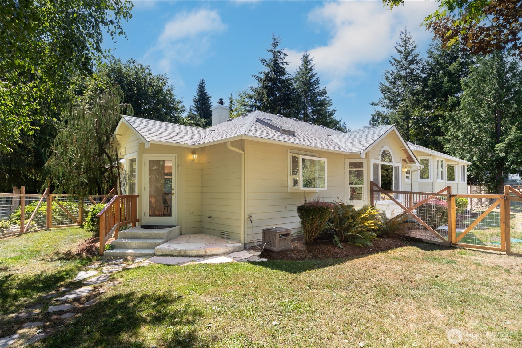 143 Fern Gully Property Photo 40