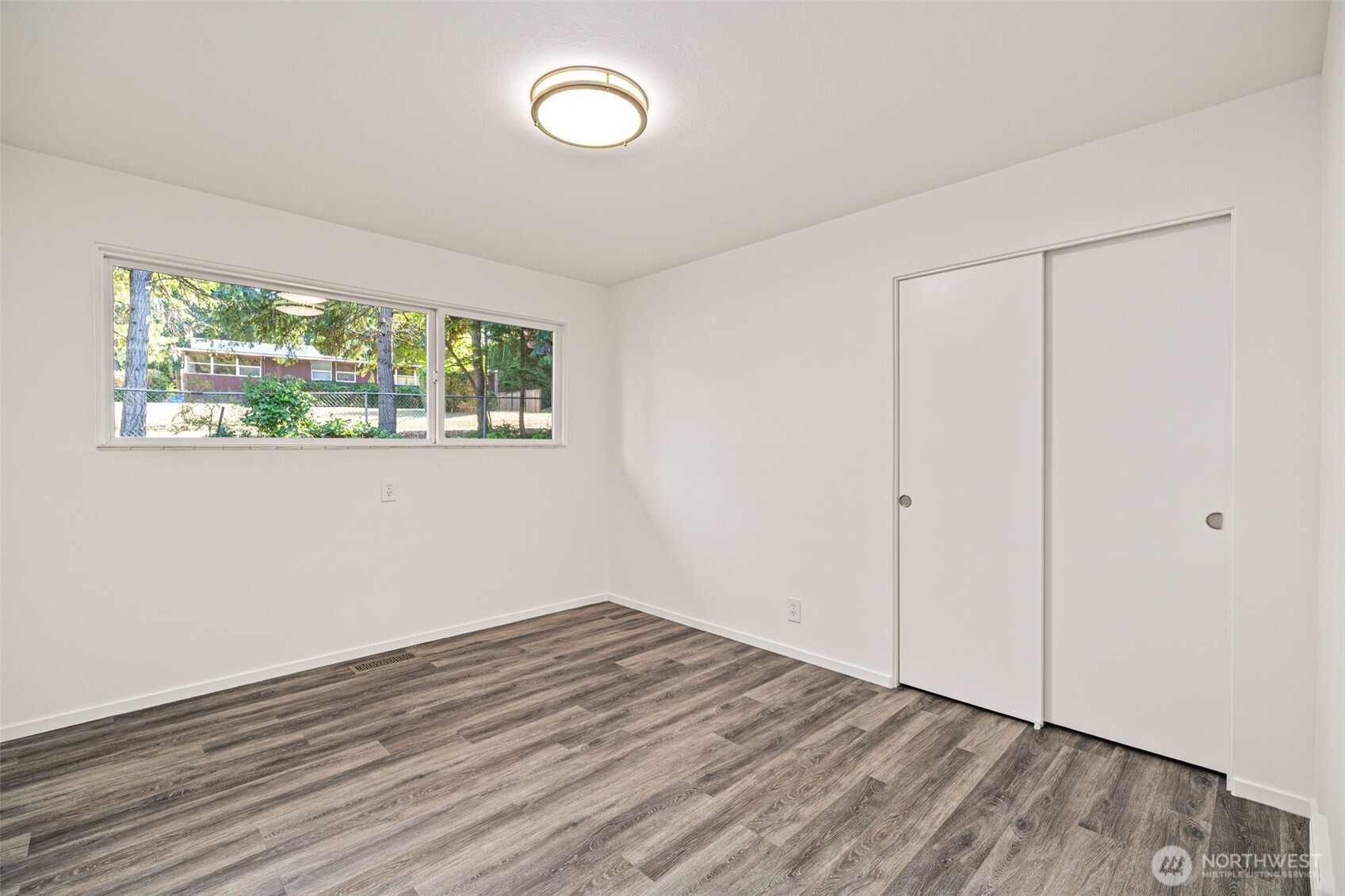 15805 64th Avenue Property Photo 23