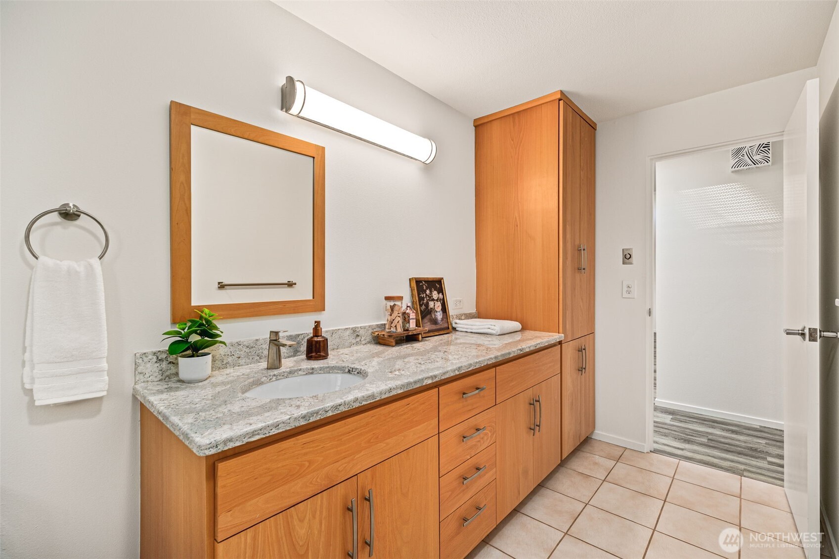 15805 64th Avenue Property Photo 27