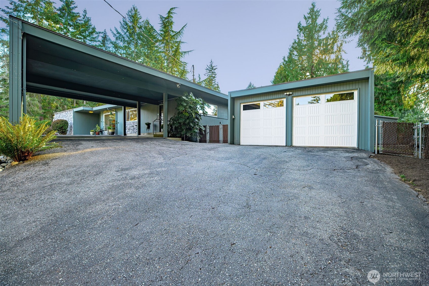 15805 64th Avenue Property Photo 39