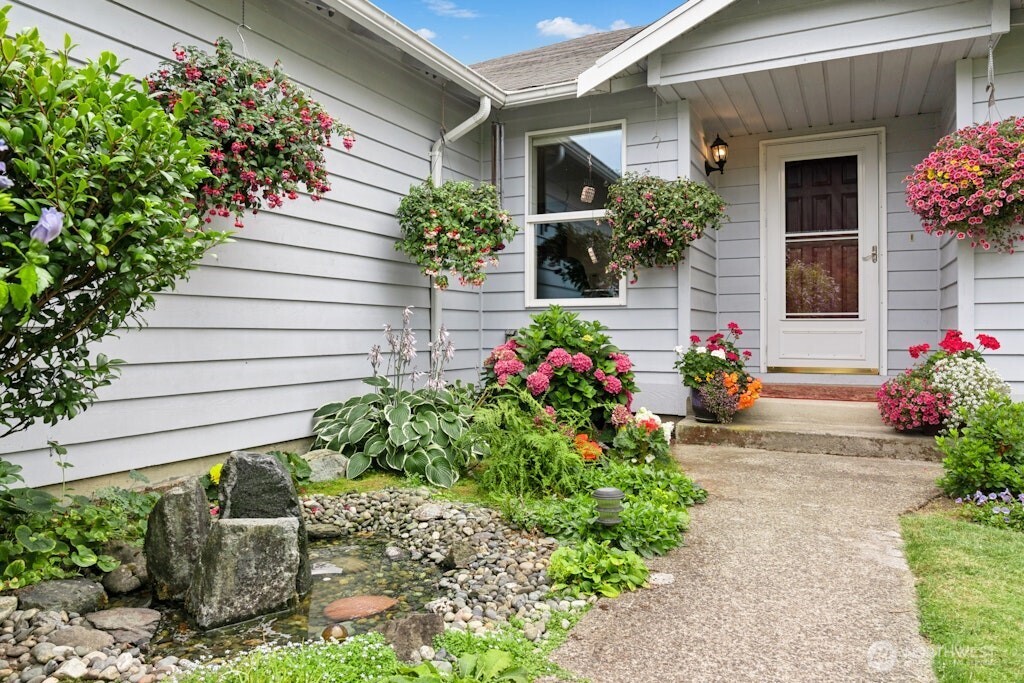 27807 129th Place Property Photo 3