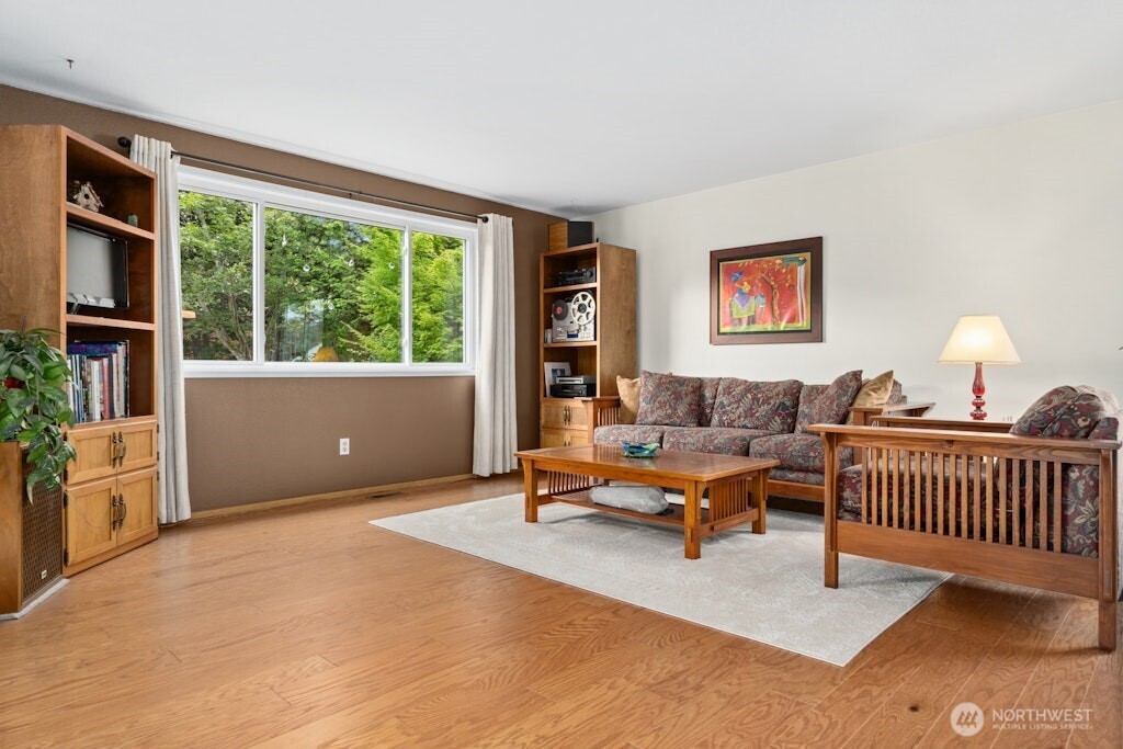27807 129th Place Property Photo 10