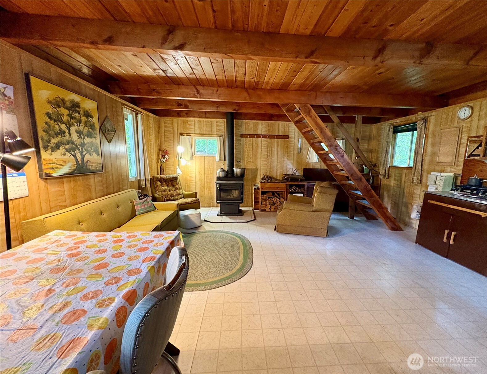 58633 Floral Lane Property Photo 8