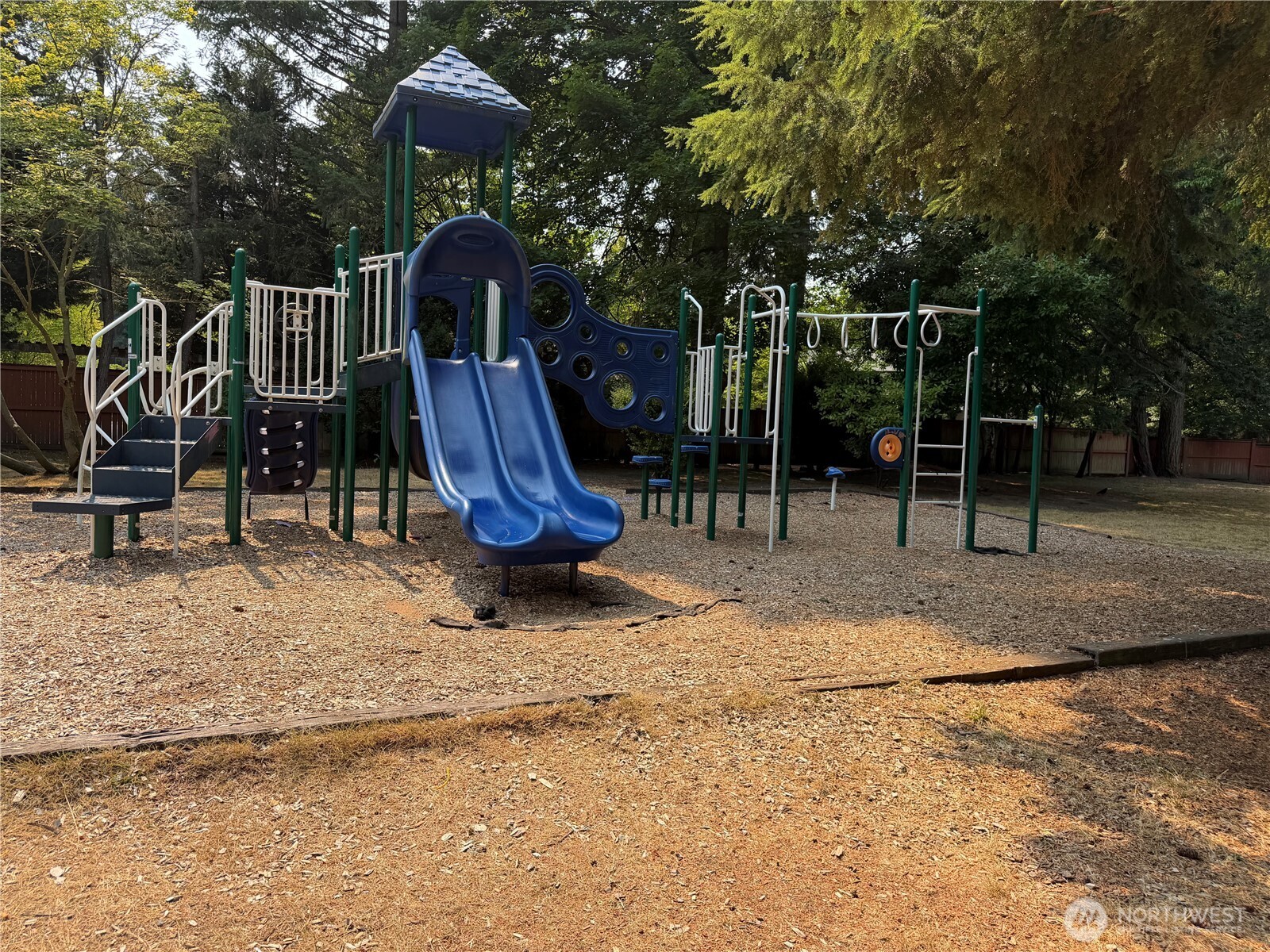 9805 Avondale Rd M-240 Property Photo 14
