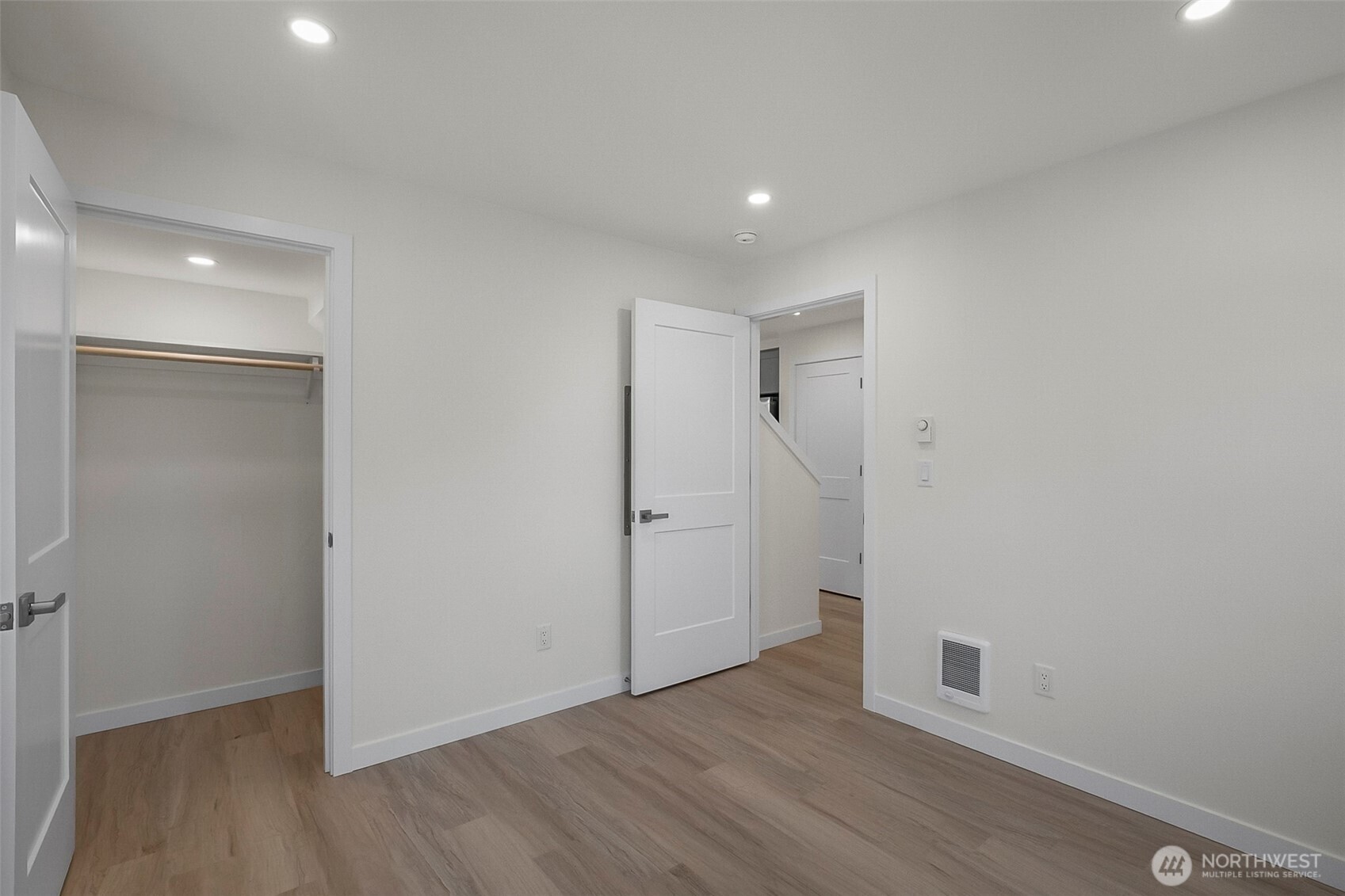 2623 Grand Ave C Property Photo 15