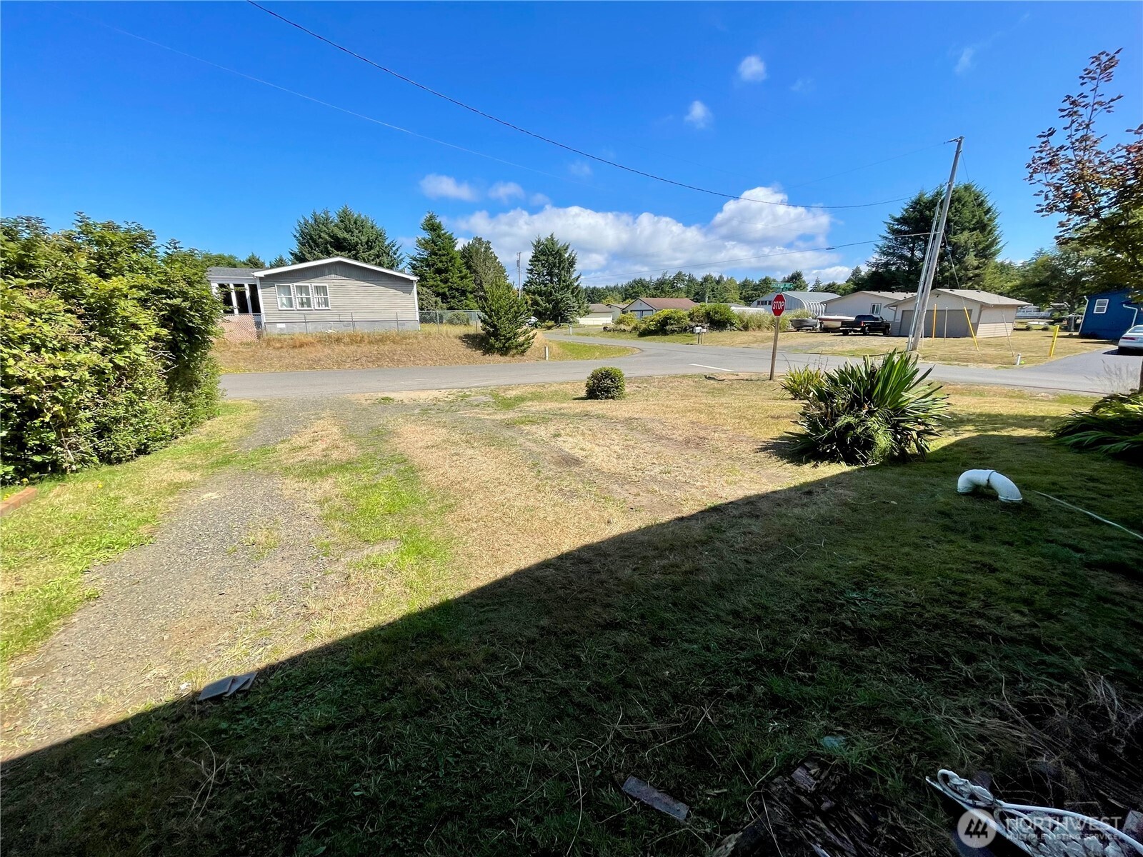 701 Edgewood Avenue Property Photo 27