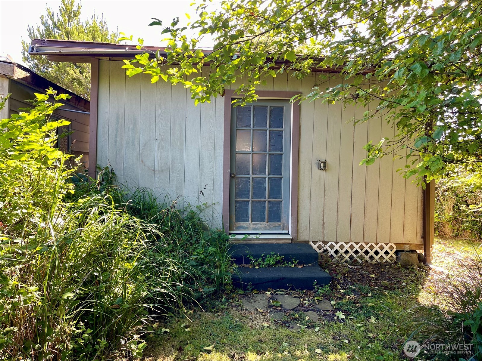 701 Edgewood Avenue Property Photo 29