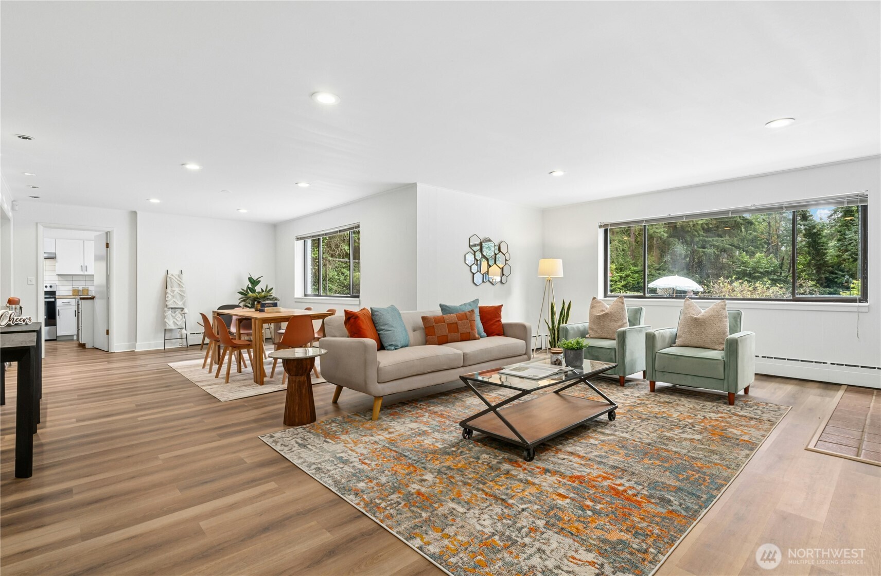 18411 40th Place Property Photo 16