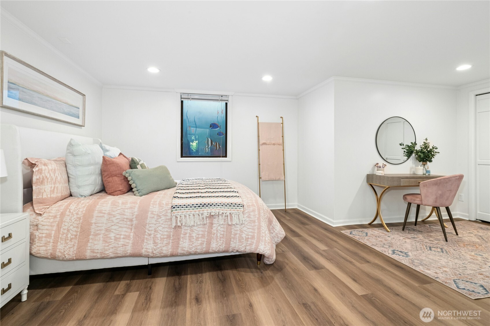 18411 40th Place Property Photo 20