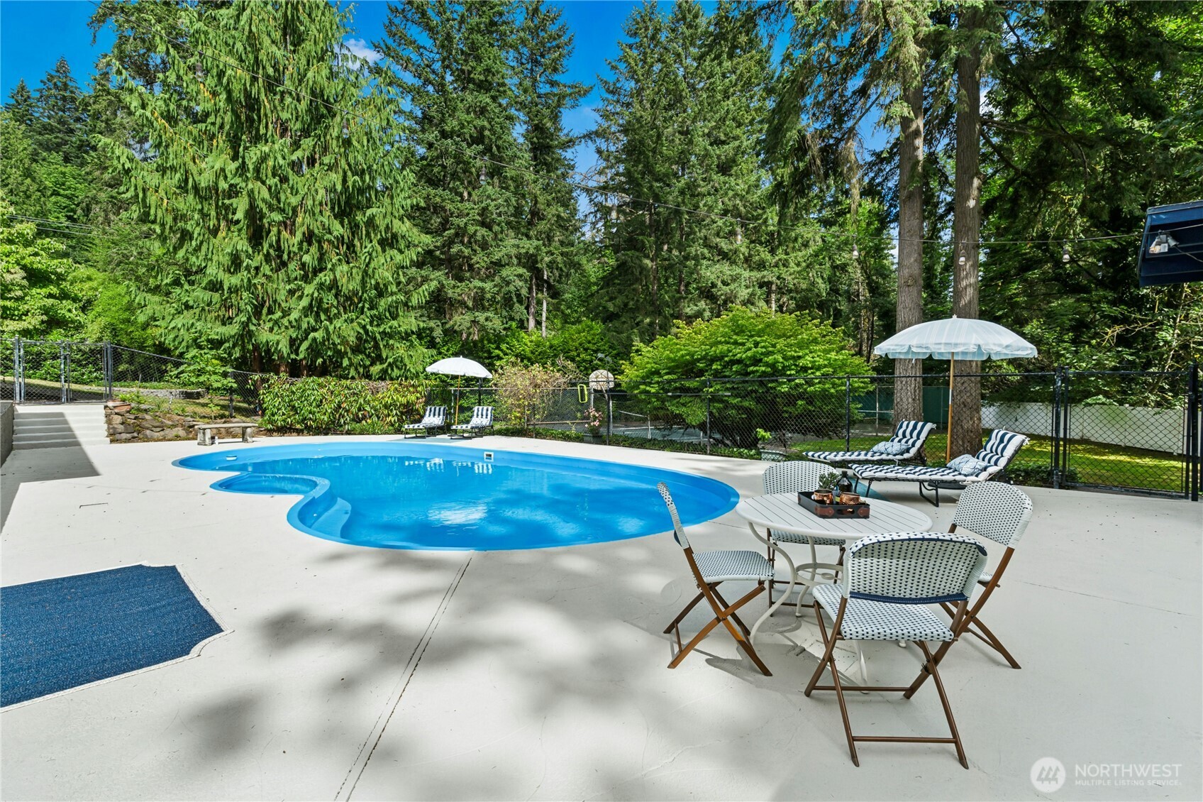 18411 40th Place Property Photo 25