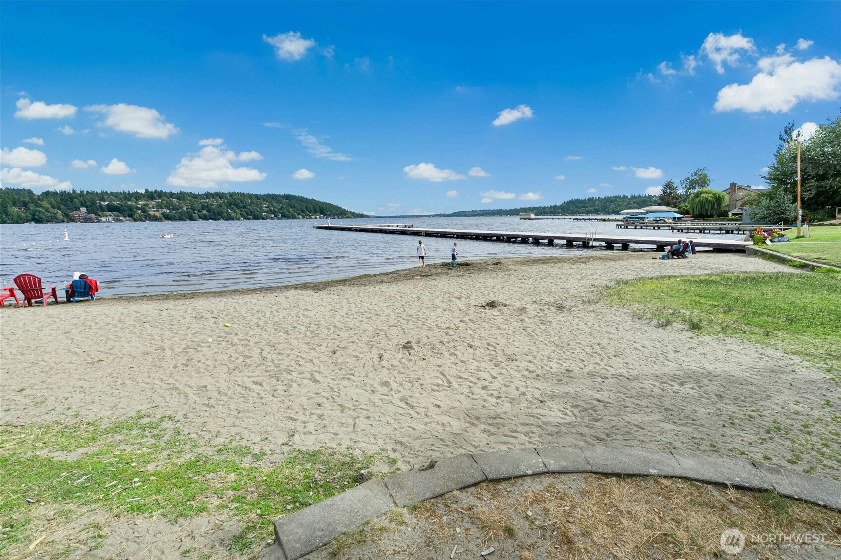 18411 40th Place Property Photo 36