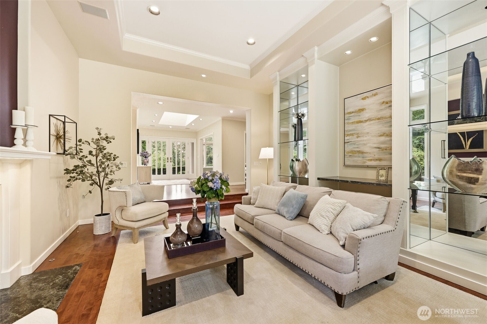 16102 Se Cougar Mountain Way Property Photo 6