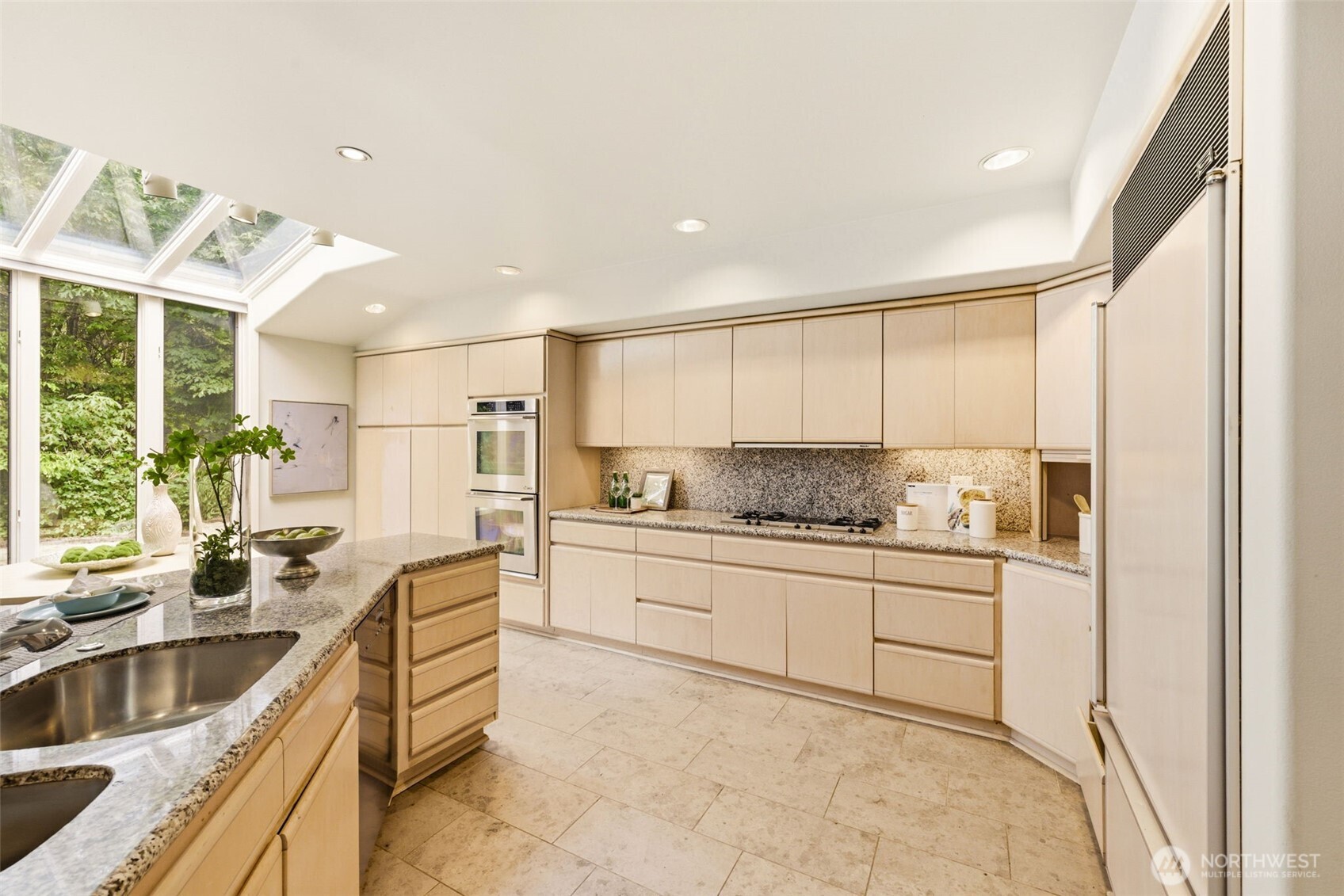 16102 Se Cougar Mountain Way Property Photo 11