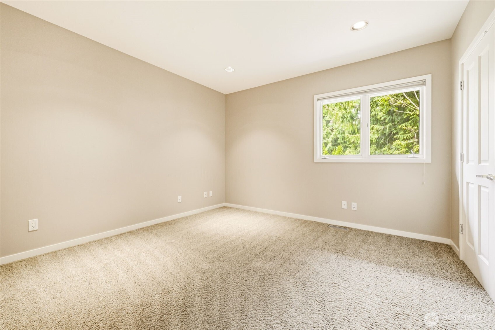 16102 Se Cougar Mountain Way Property Photo 25