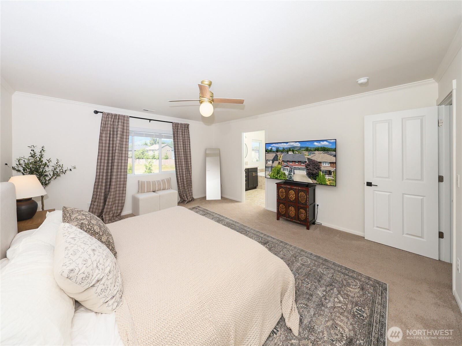 17701 Maple Street Property Photo 17
