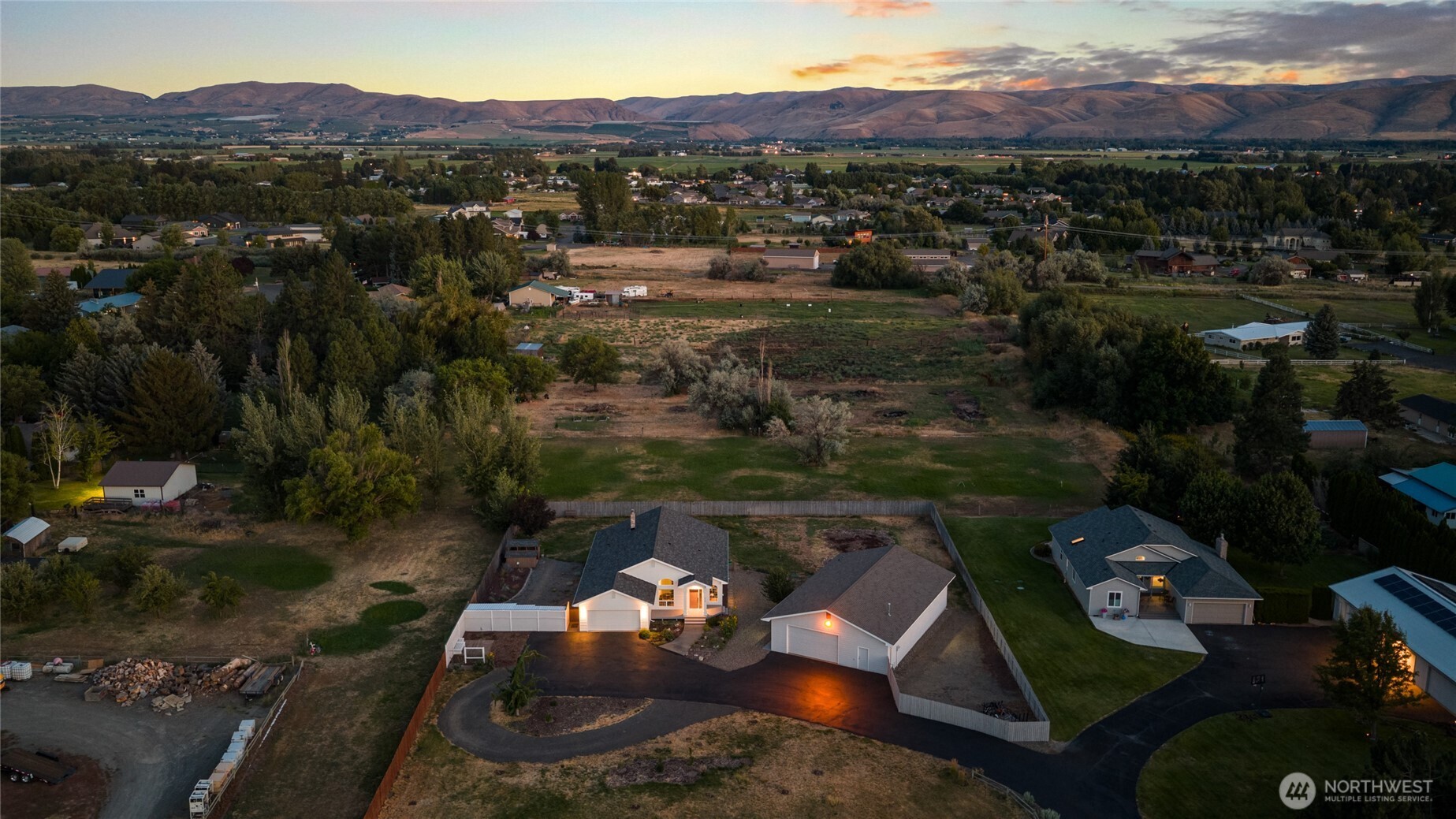 2430 Vantage Highway Property Photo 34
