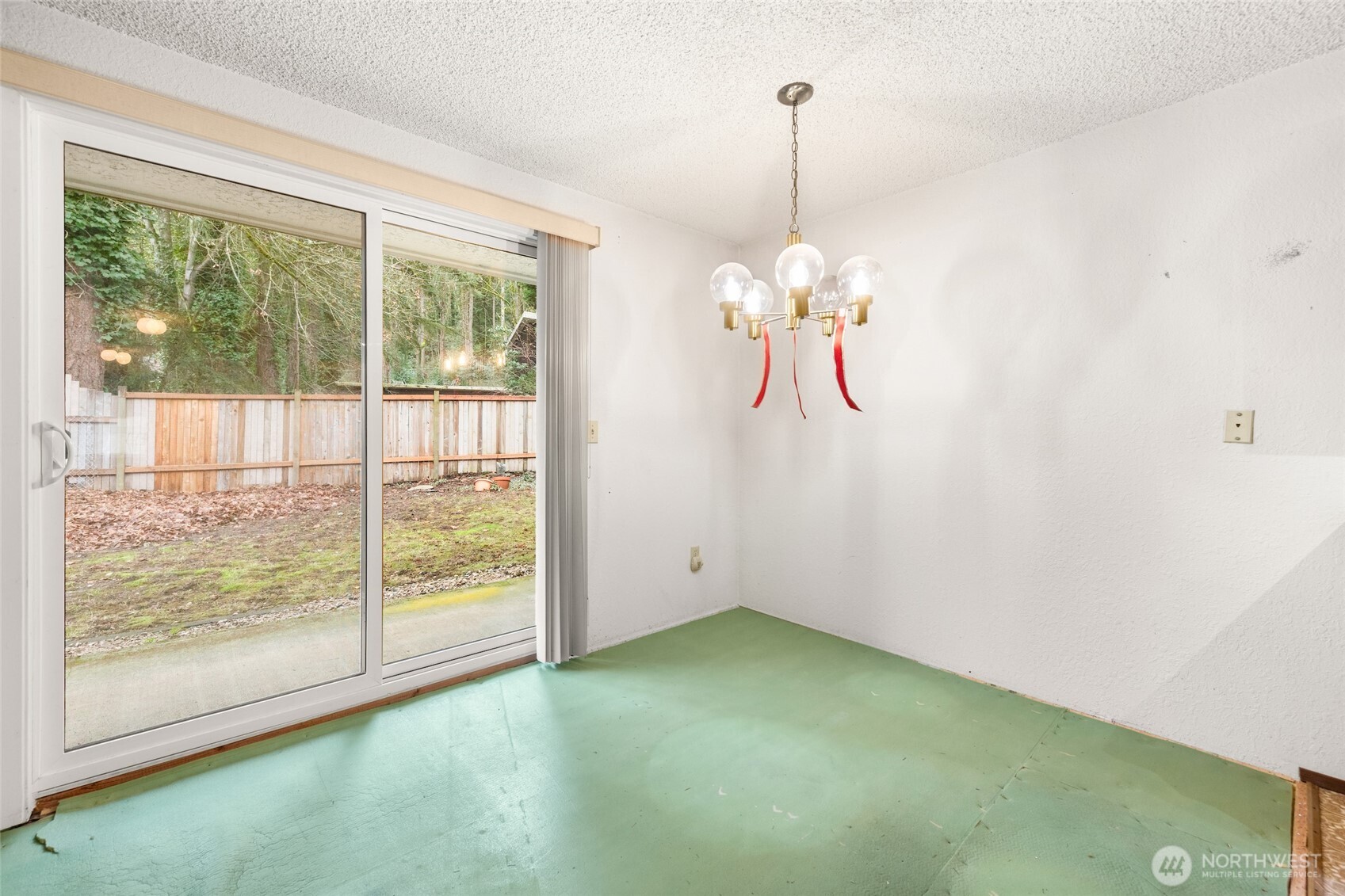 12528 Ne 117th Place E1 Property Photo 9