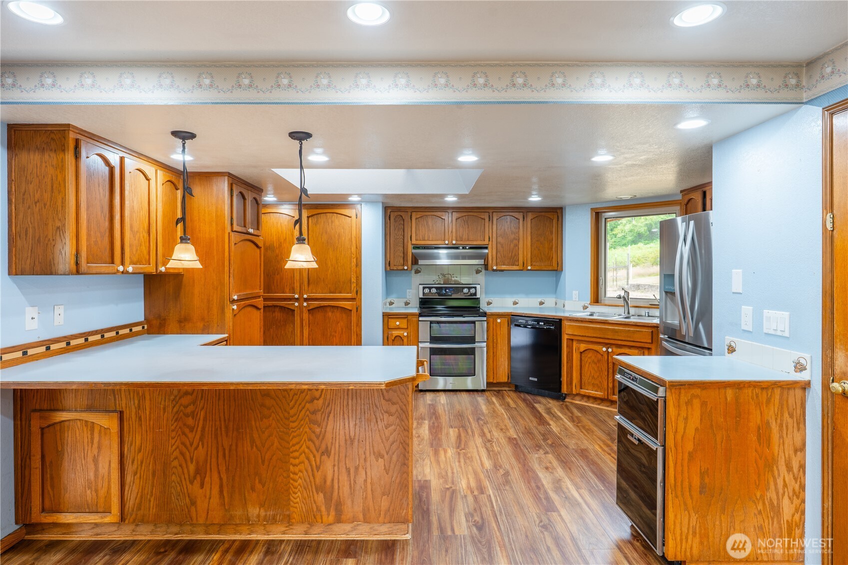 7825 92nd Place Property Photo 12
