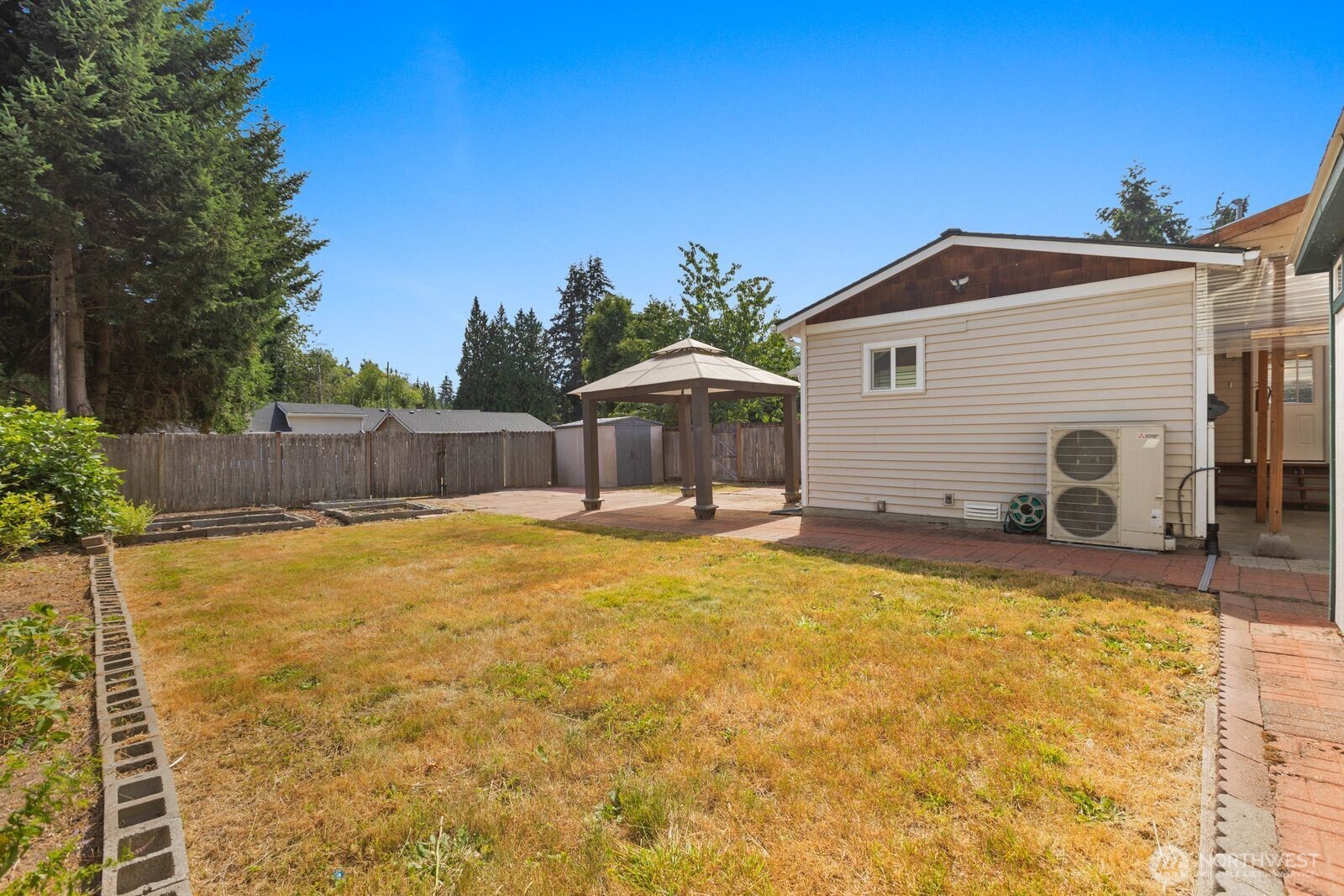 15507 56th Avenue Property Photo 19