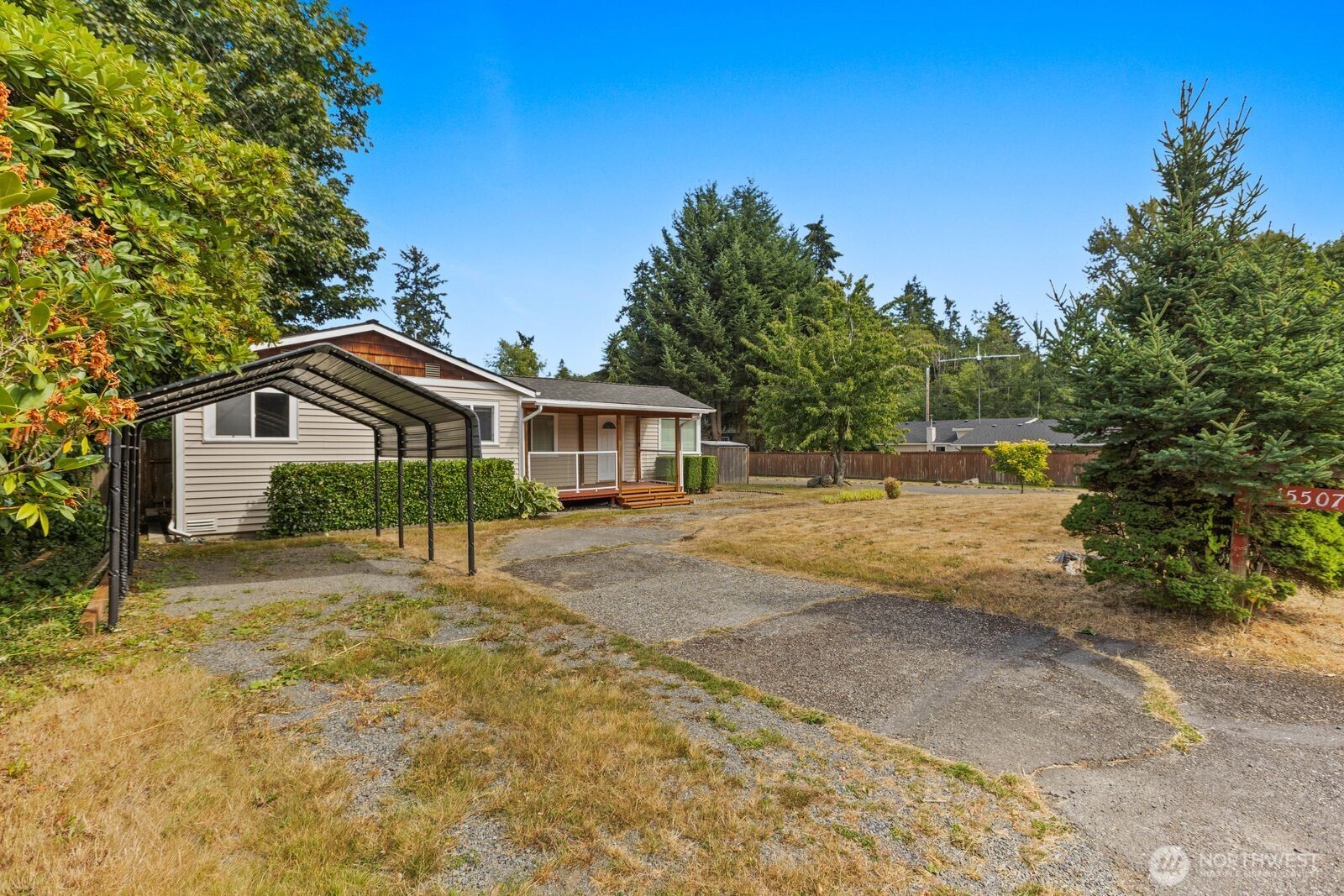 15507 56th Avenue Property Photo 21