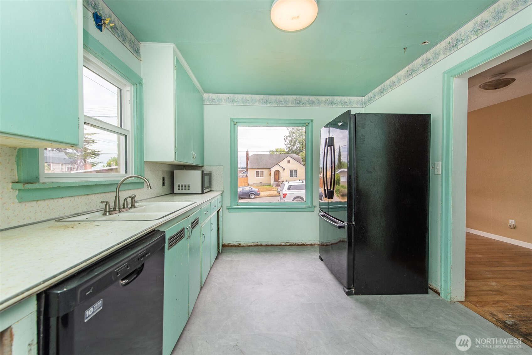 1316 S Laurel Street Property Photo 5