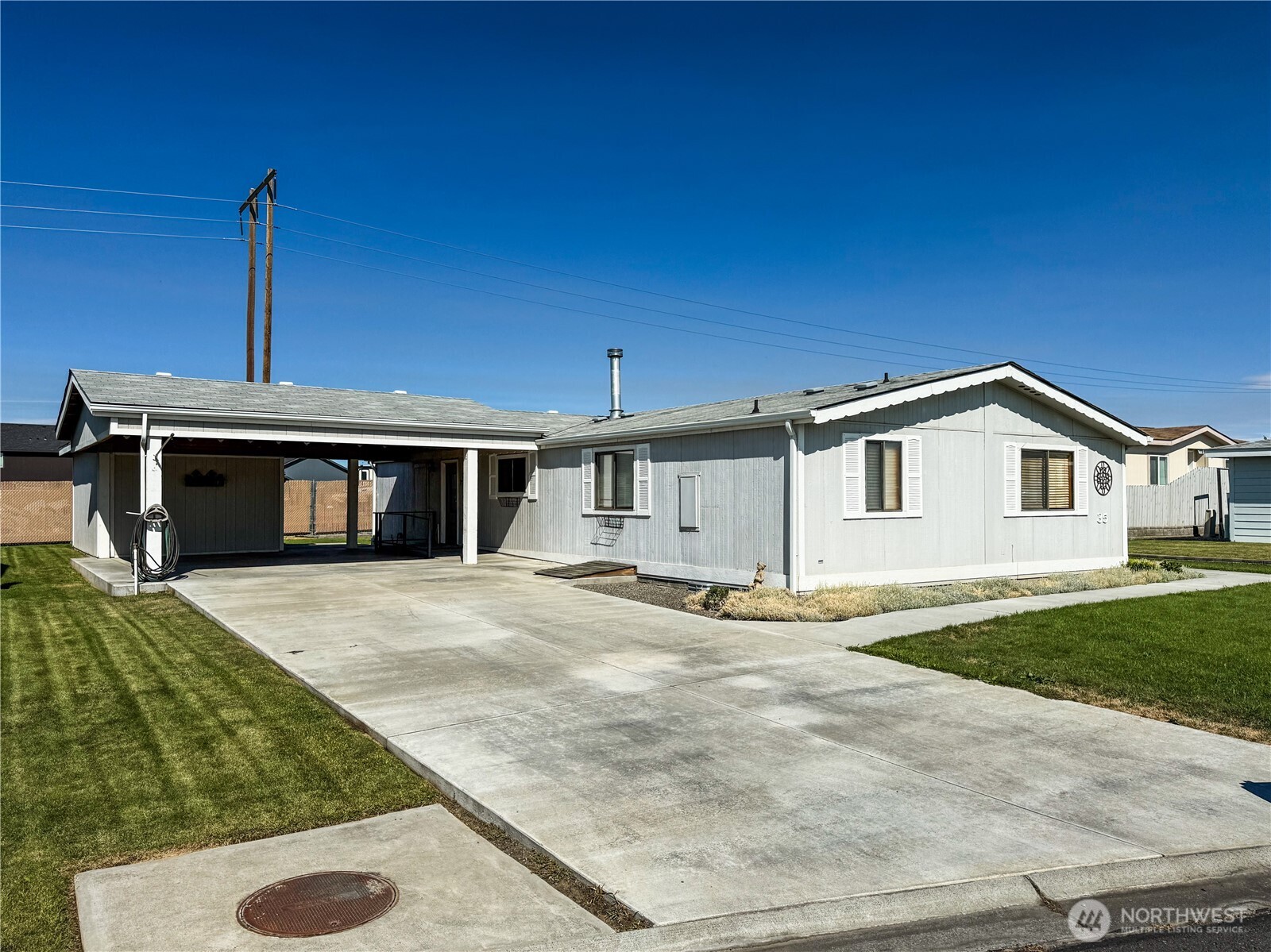 1701 E Burr Avenue 35 Property Photo 1