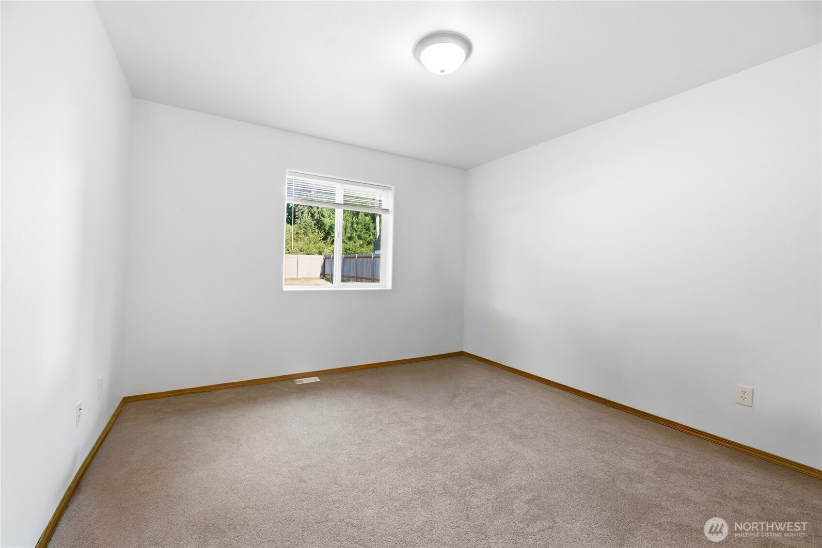 815 Cody Street Property Photo 13