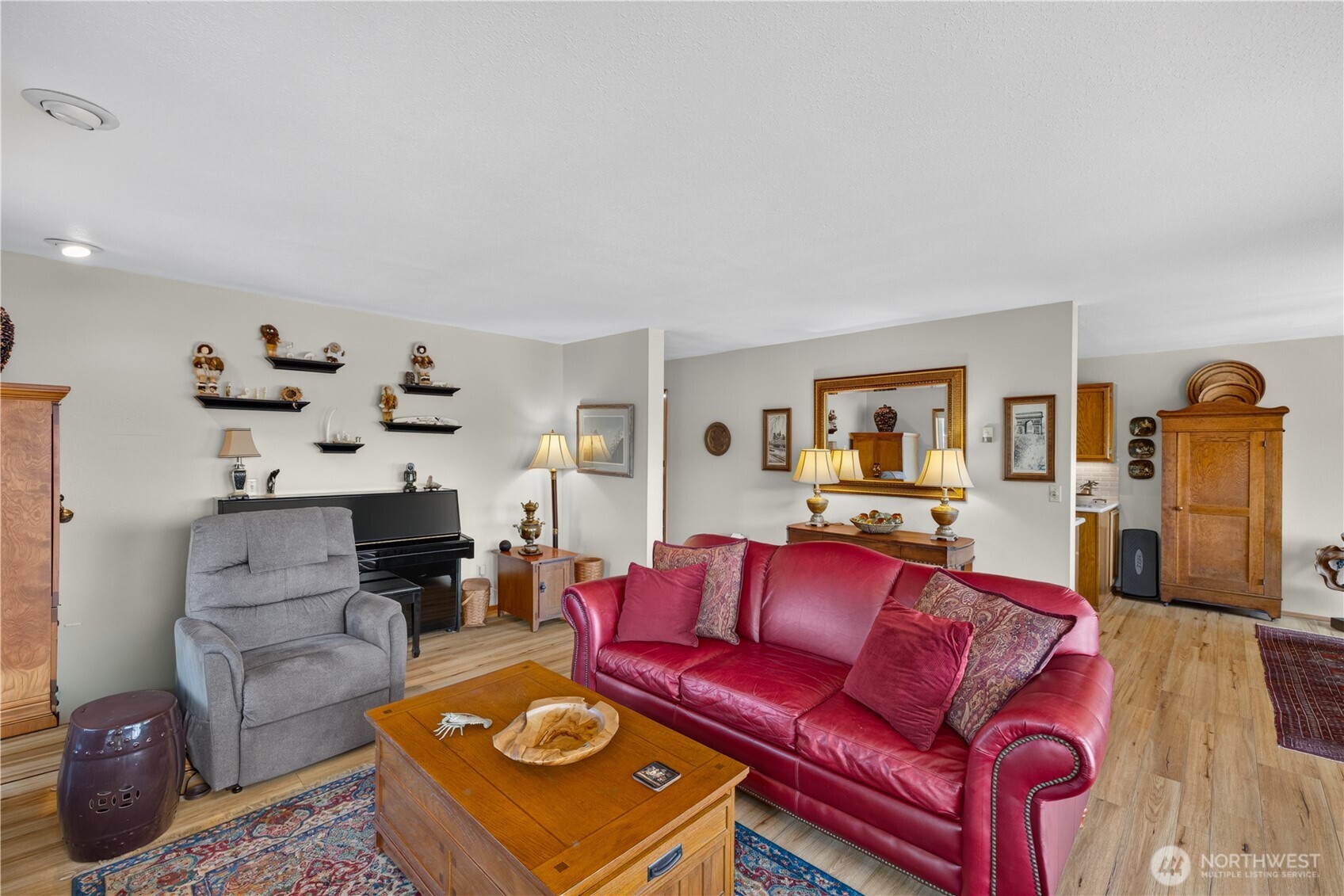 1800 Skyline Way 206 Property Photo 15