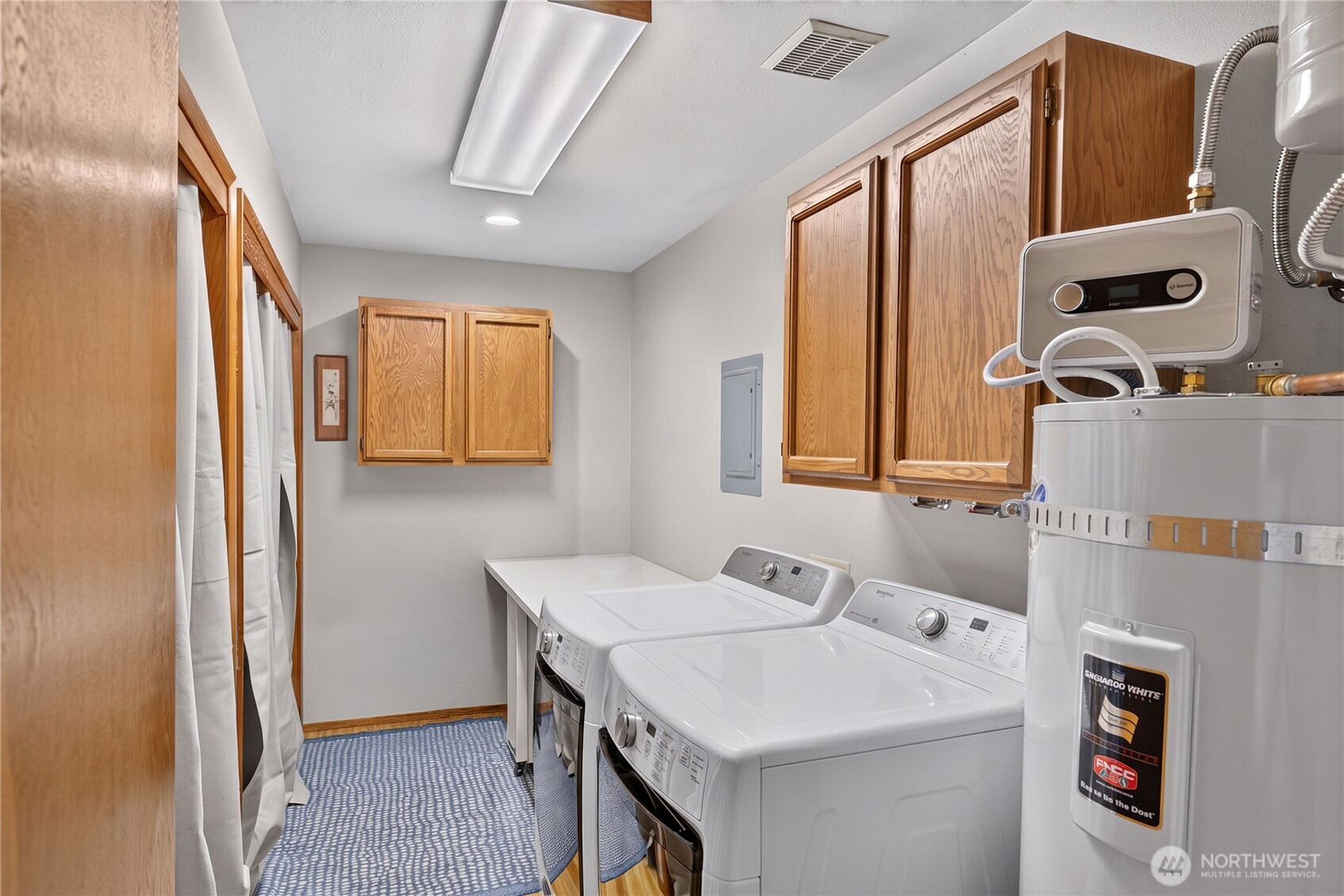 1800 Skyline Way 206 Property Photo 30