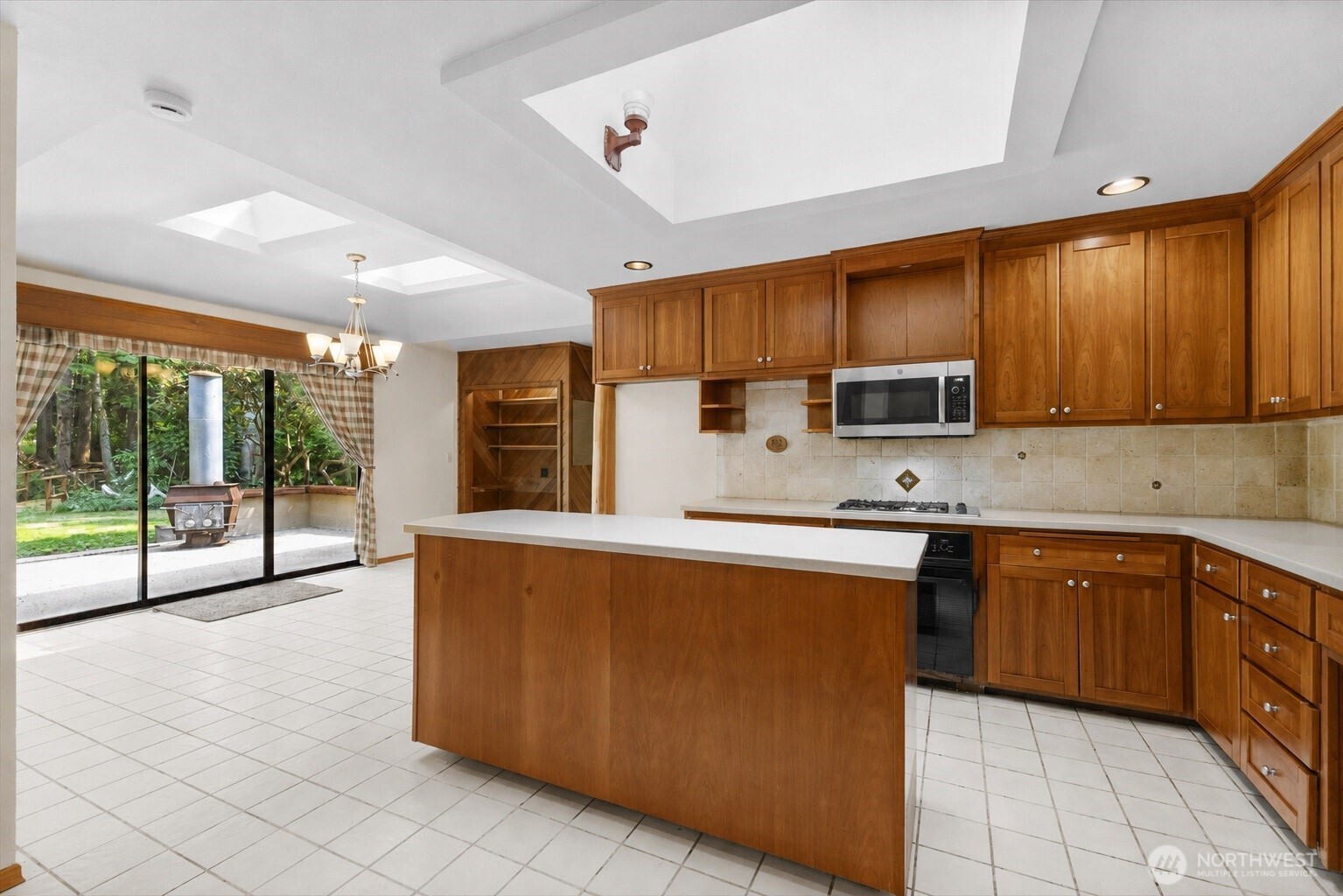 4416 Sweet Road Property Photo 5
