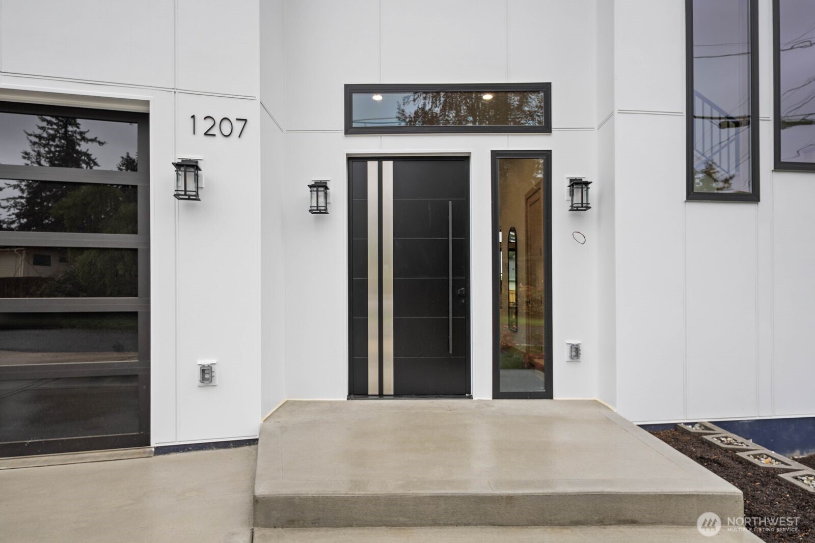 1207 145th Avenue Property Photo 3