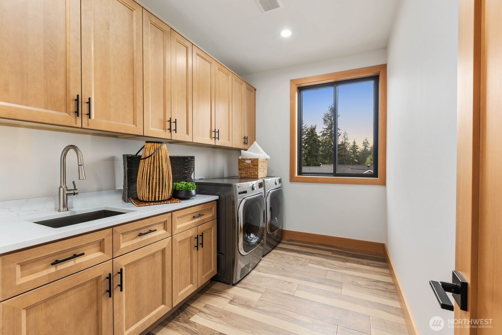 1207 145th Avenue Property Photo 28