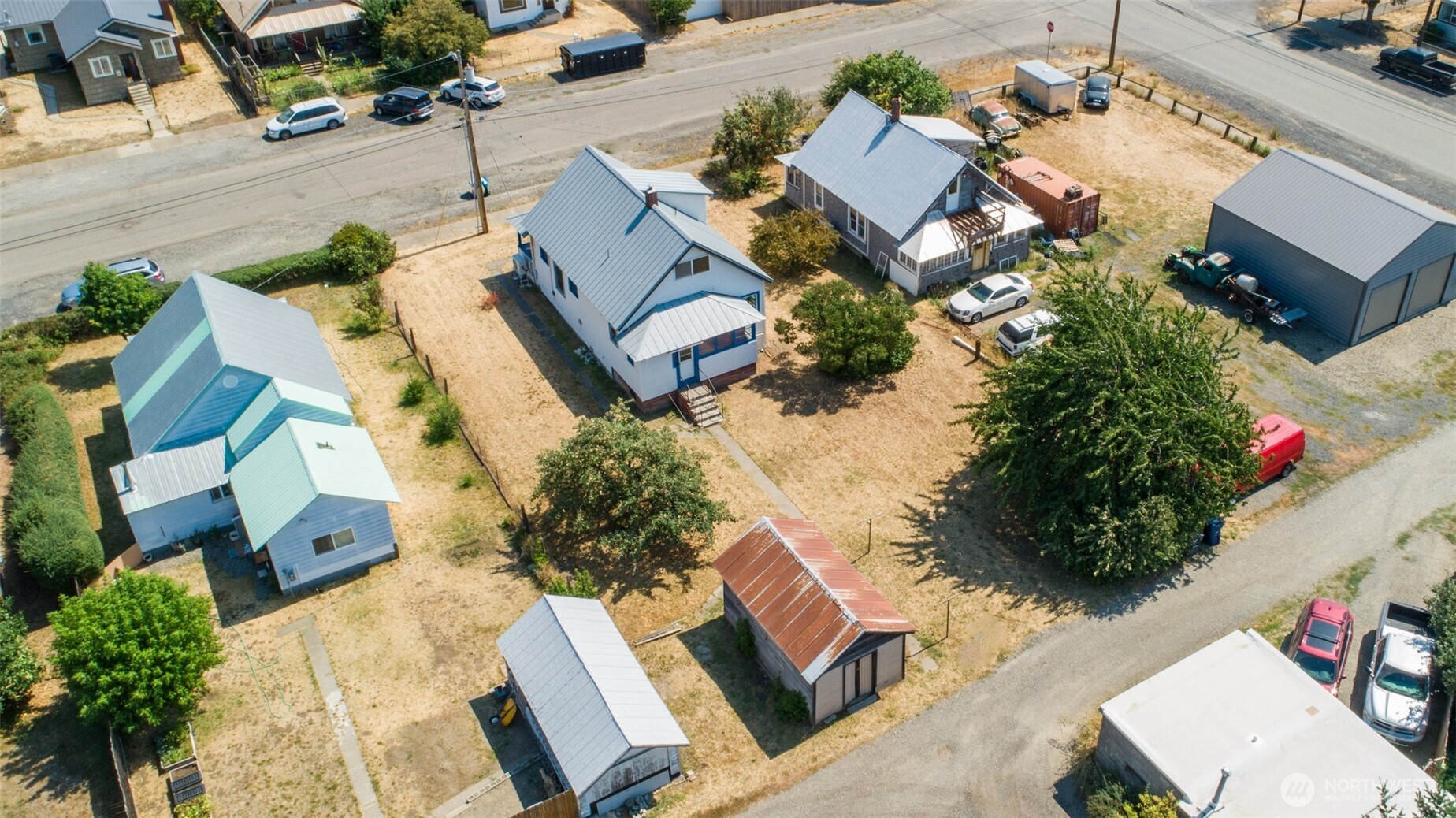 309 Peoh Avenue Property Photo 2