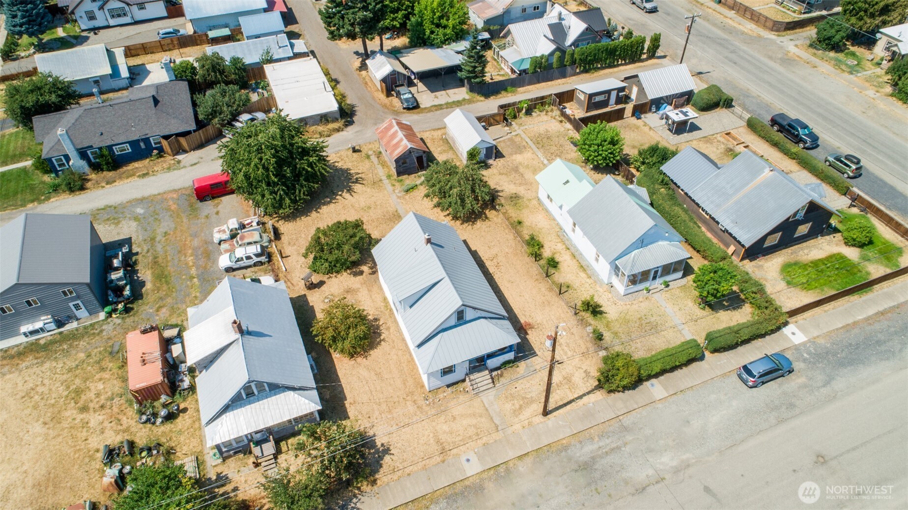 309 Peoh Avenue Property Photo 3