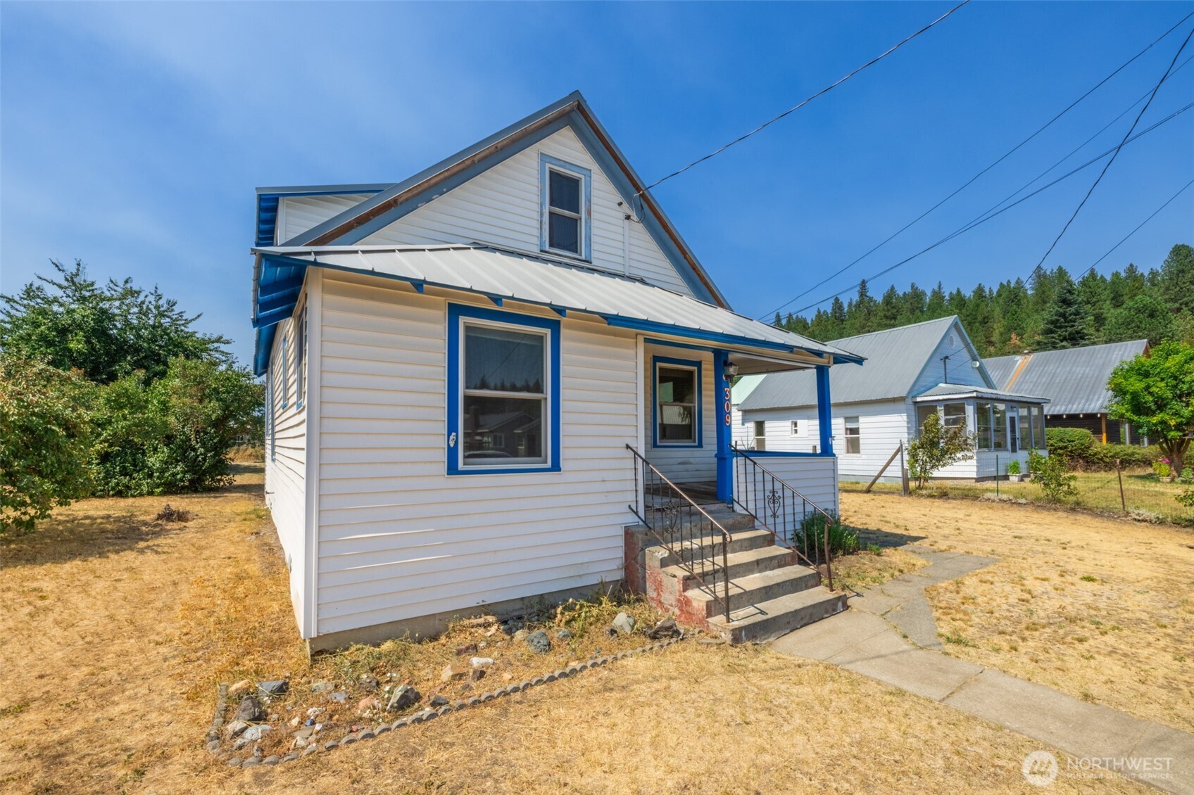 309 Peoh Avenue Property Photo 9
