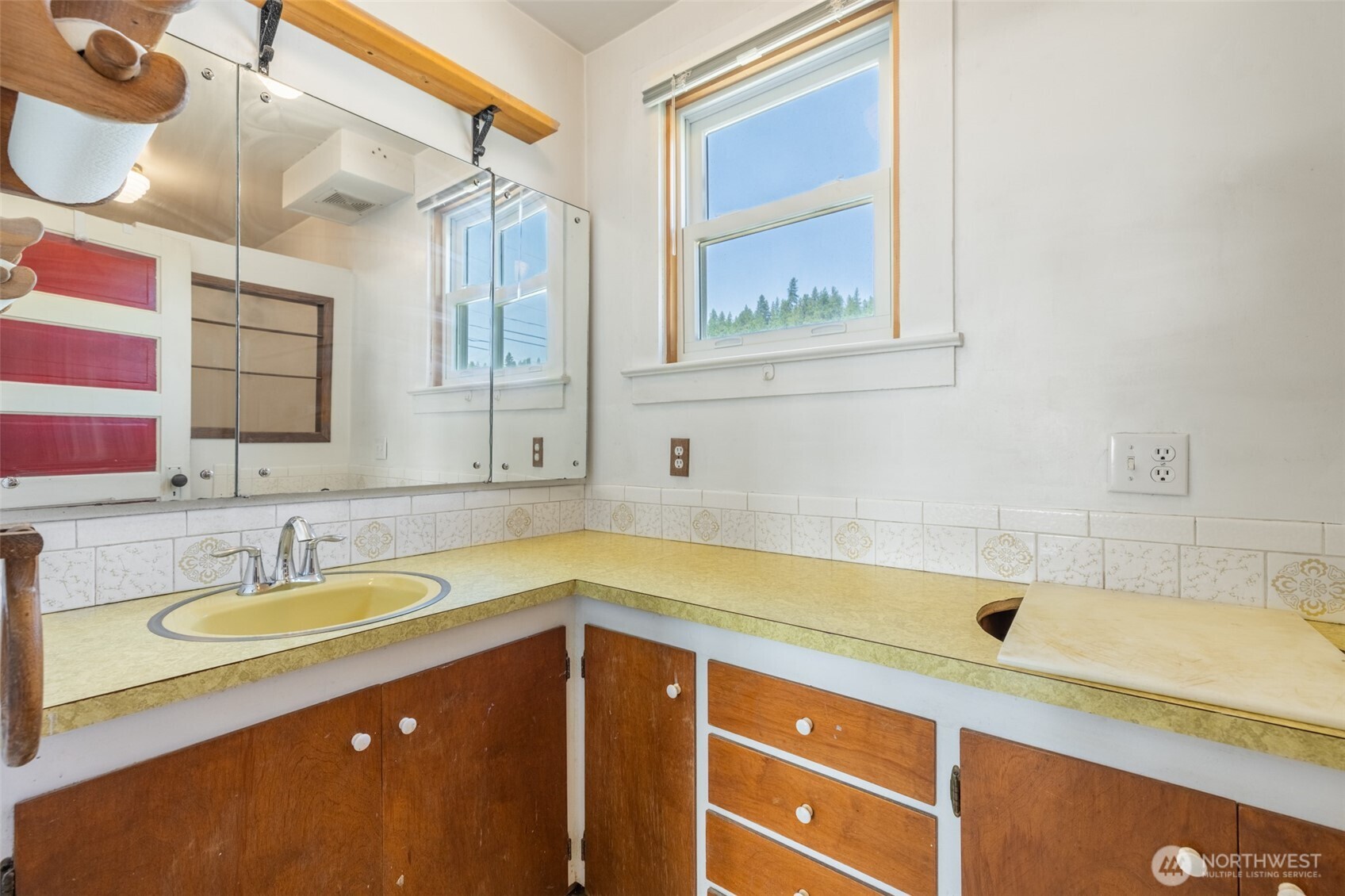 309 Peoh Avenue Property Photo 21