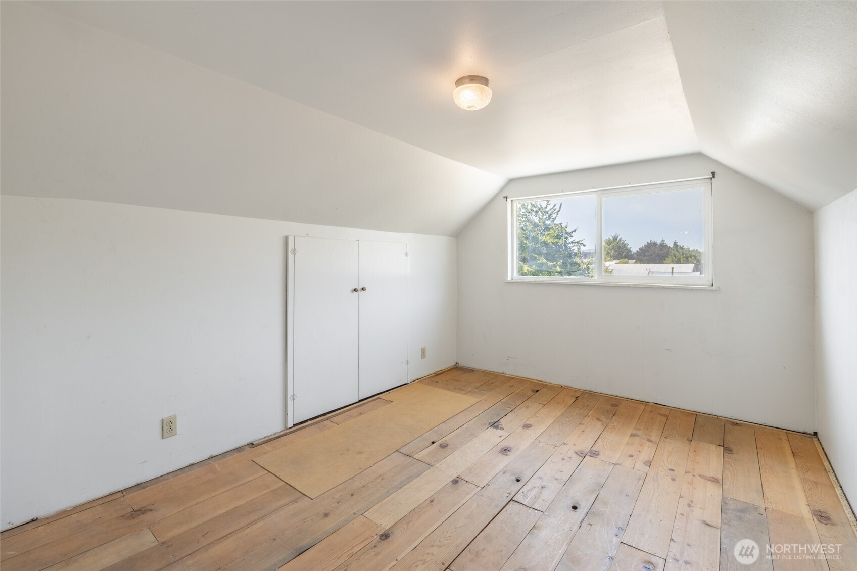 309 Peoh Avenue Property Photo 27