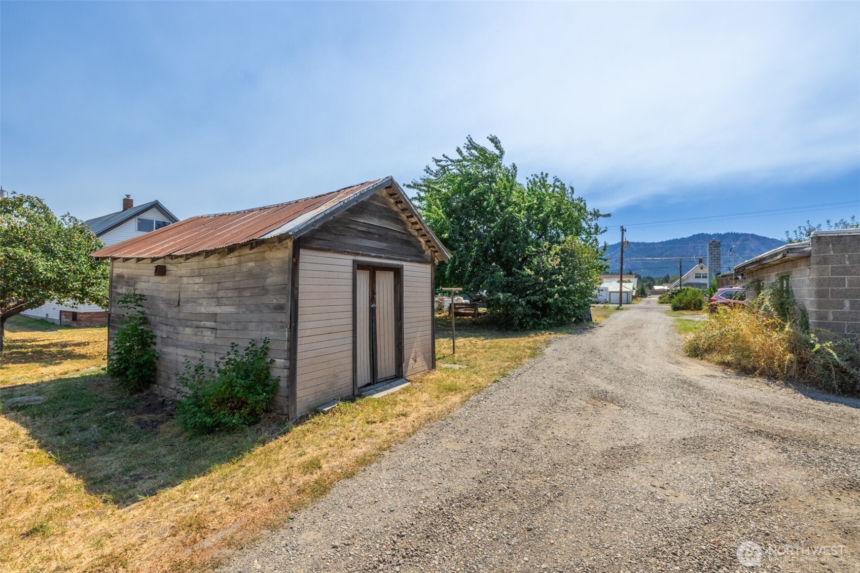 309 Peoh Avenue Property Photo 28