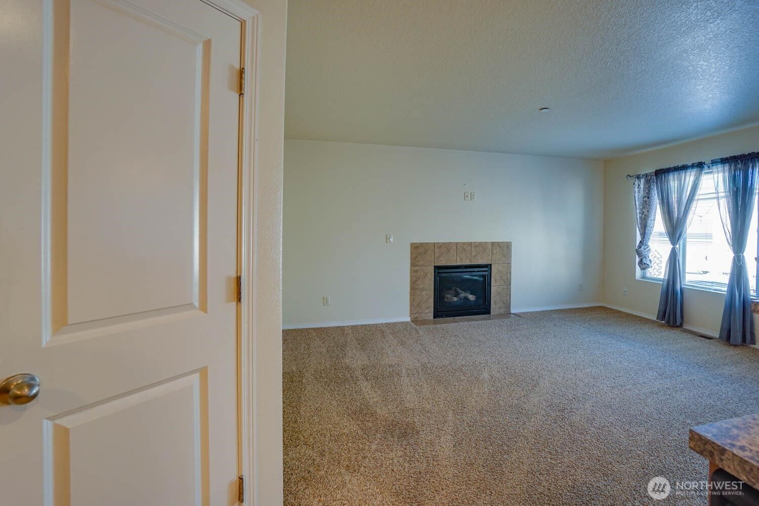 3355 Nw 47 Th Drive Property Photo 9