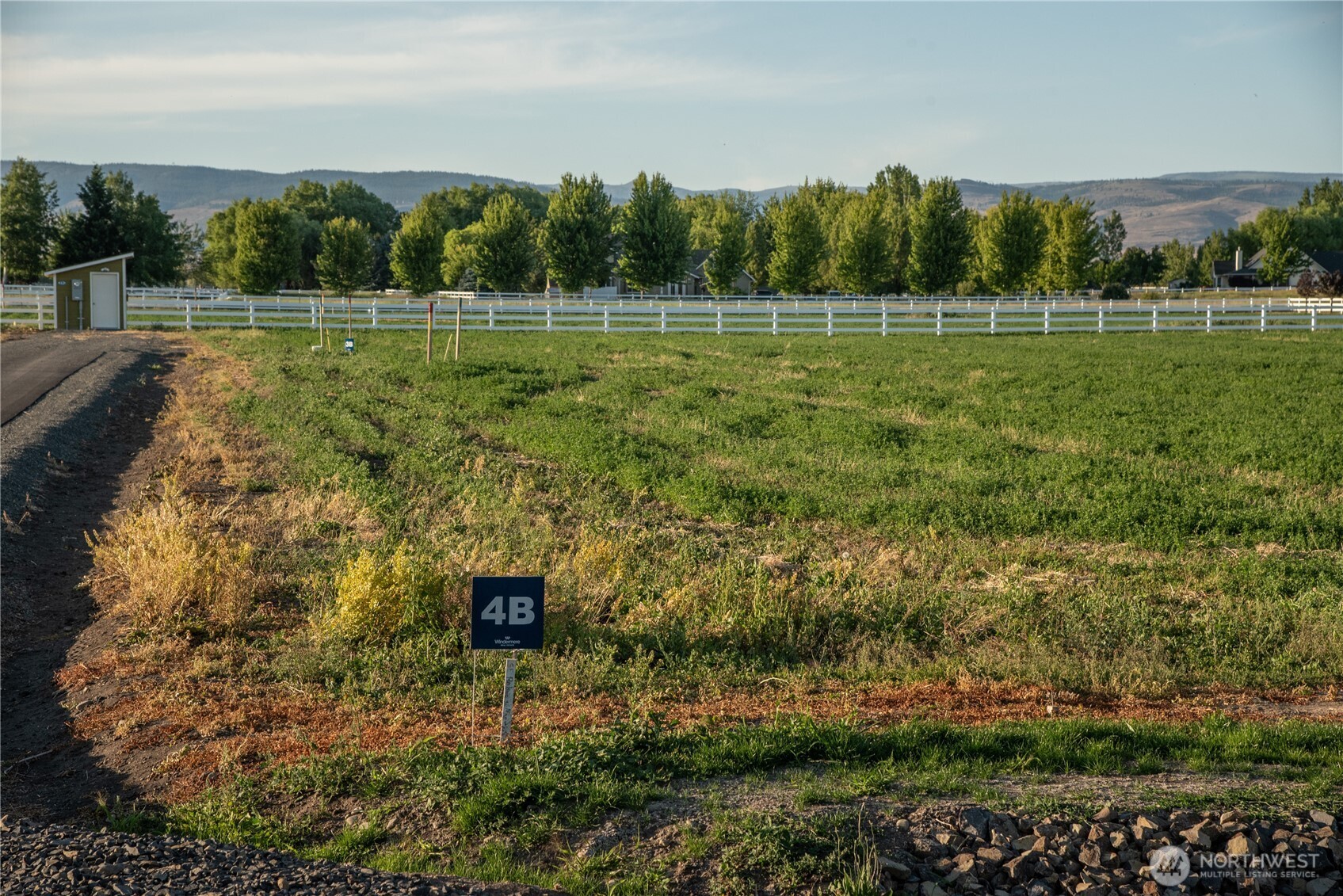 4 B Look Road Property Photo 1