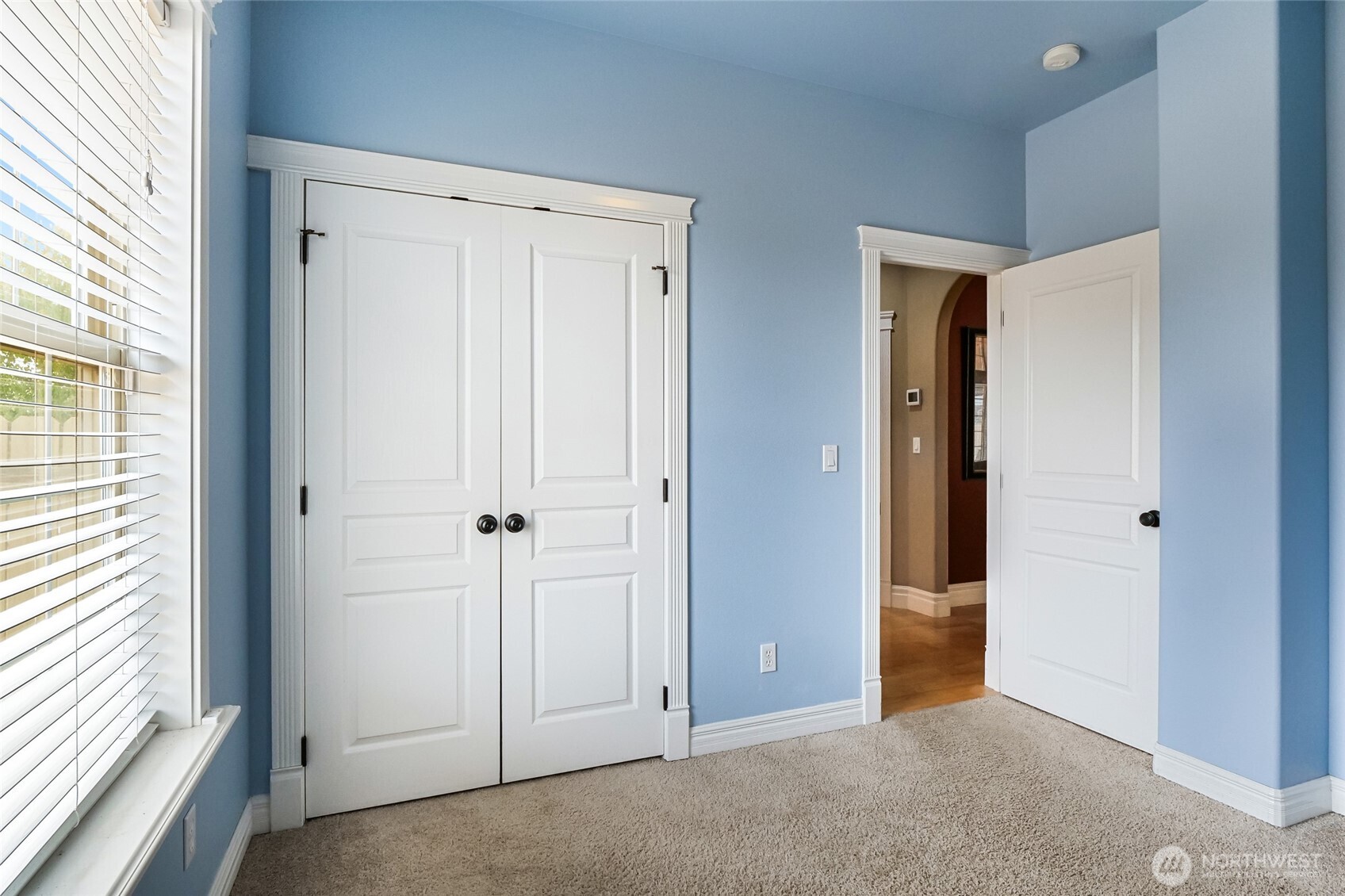 333 N Crestview Property Photo 24