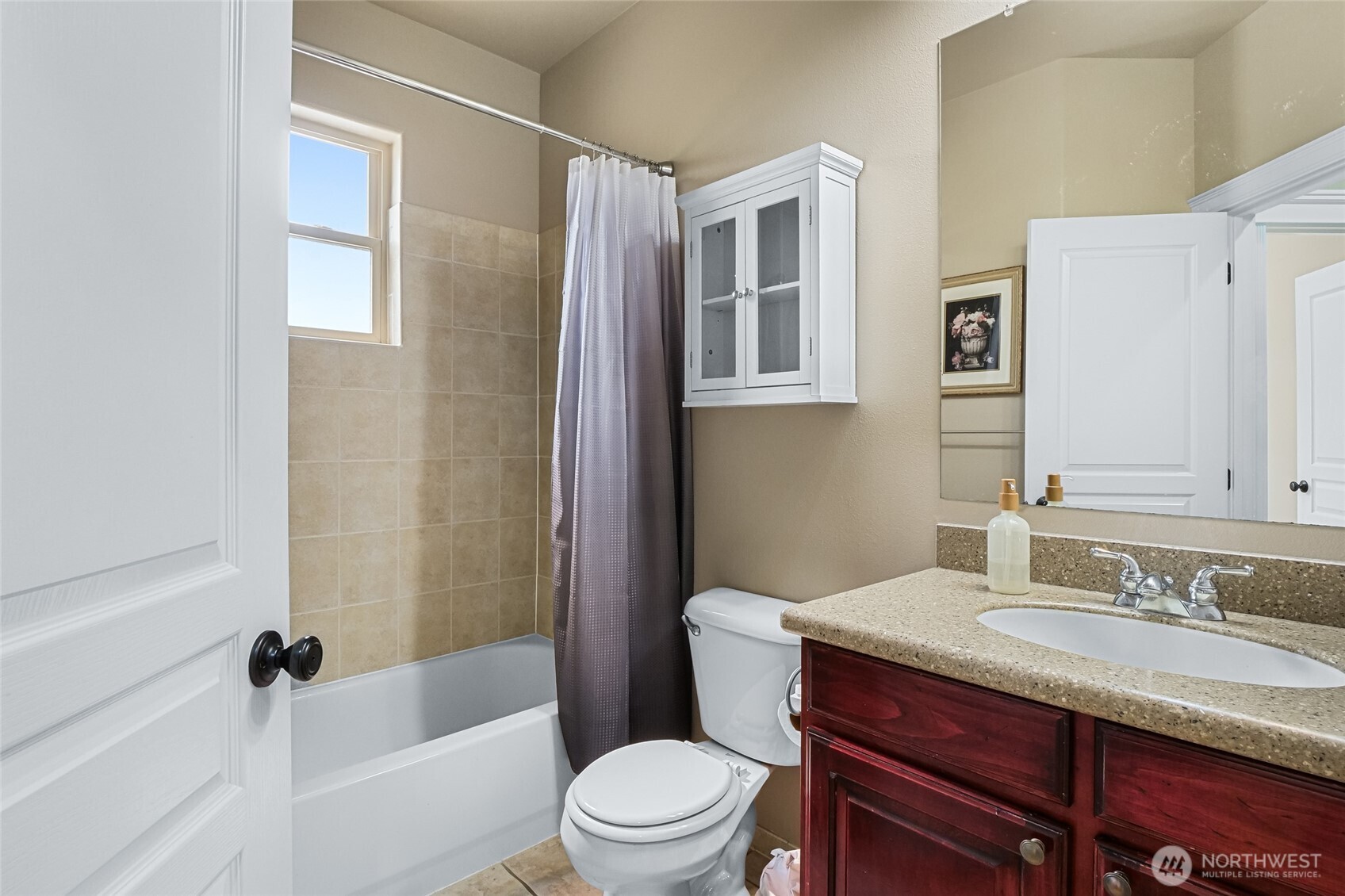 333 N Crestview Property Photo 28