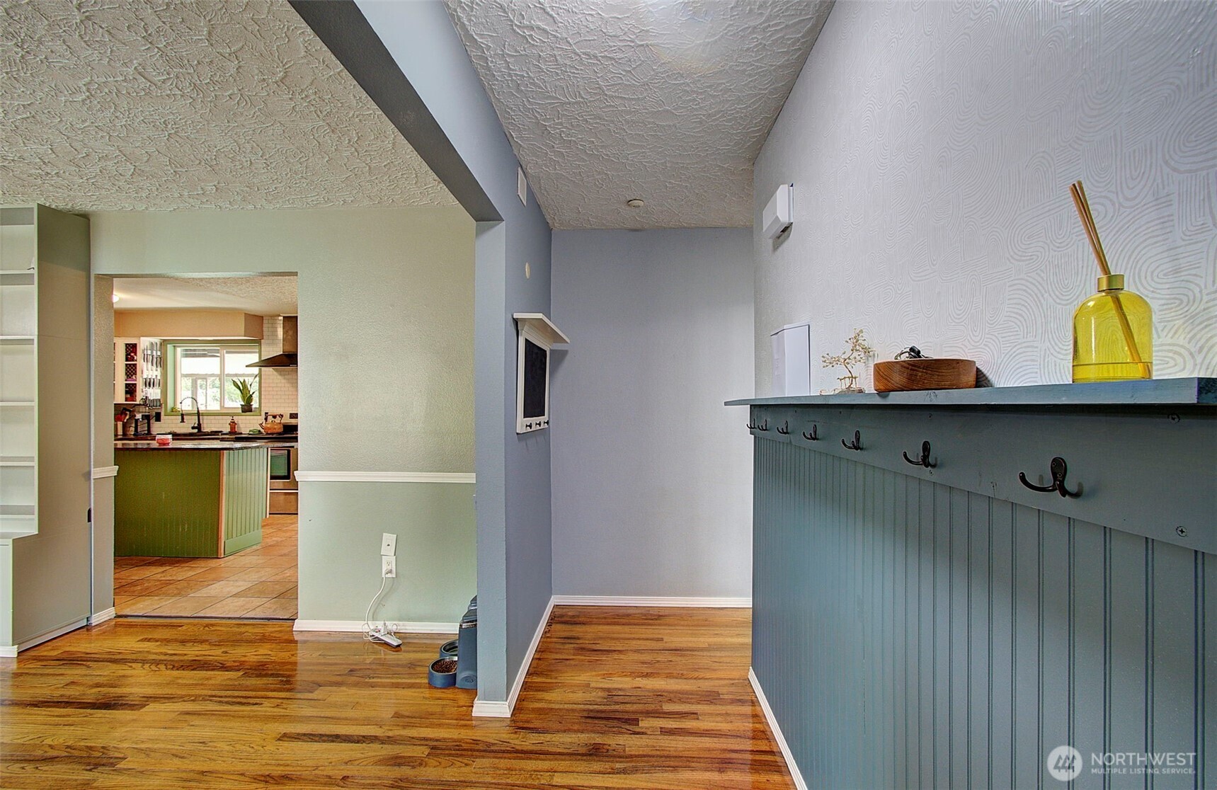 601 Ne 108 Street Property Photo 4