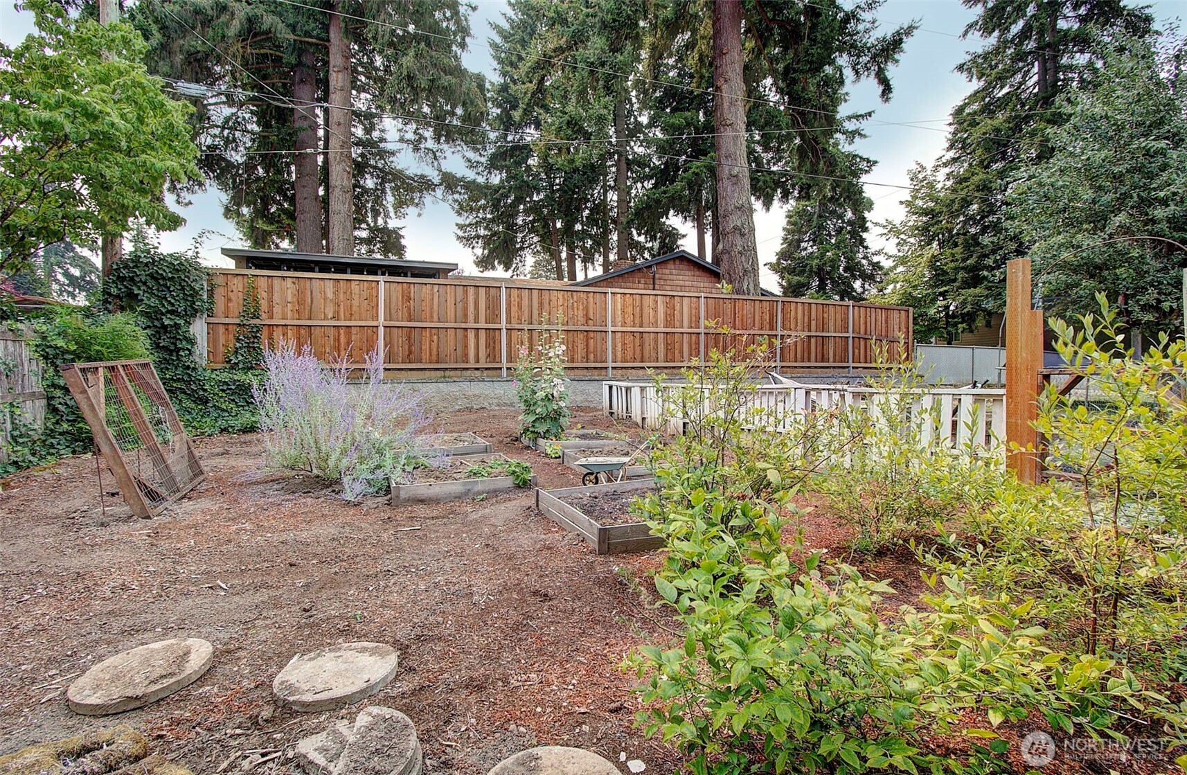 601 Ne 108 Street Property Photo 25