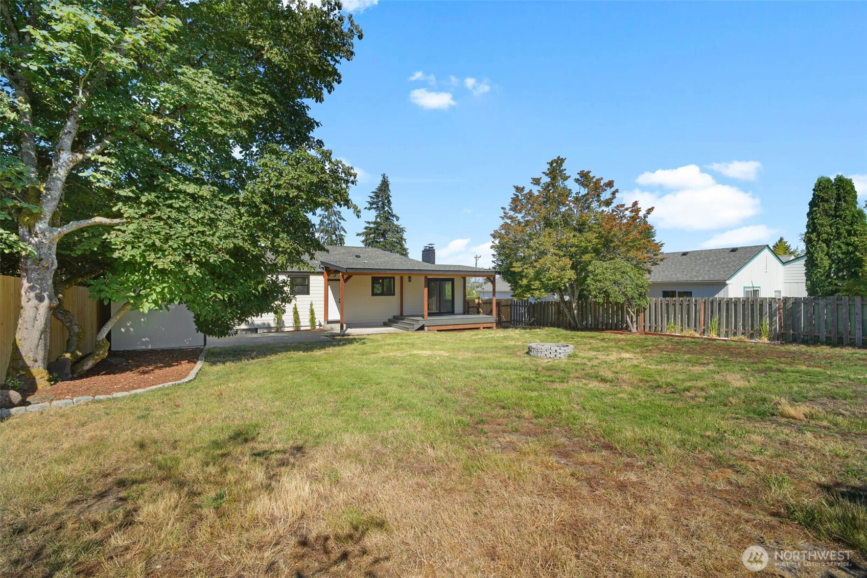 2819 Louise Avenue Property Photo 18